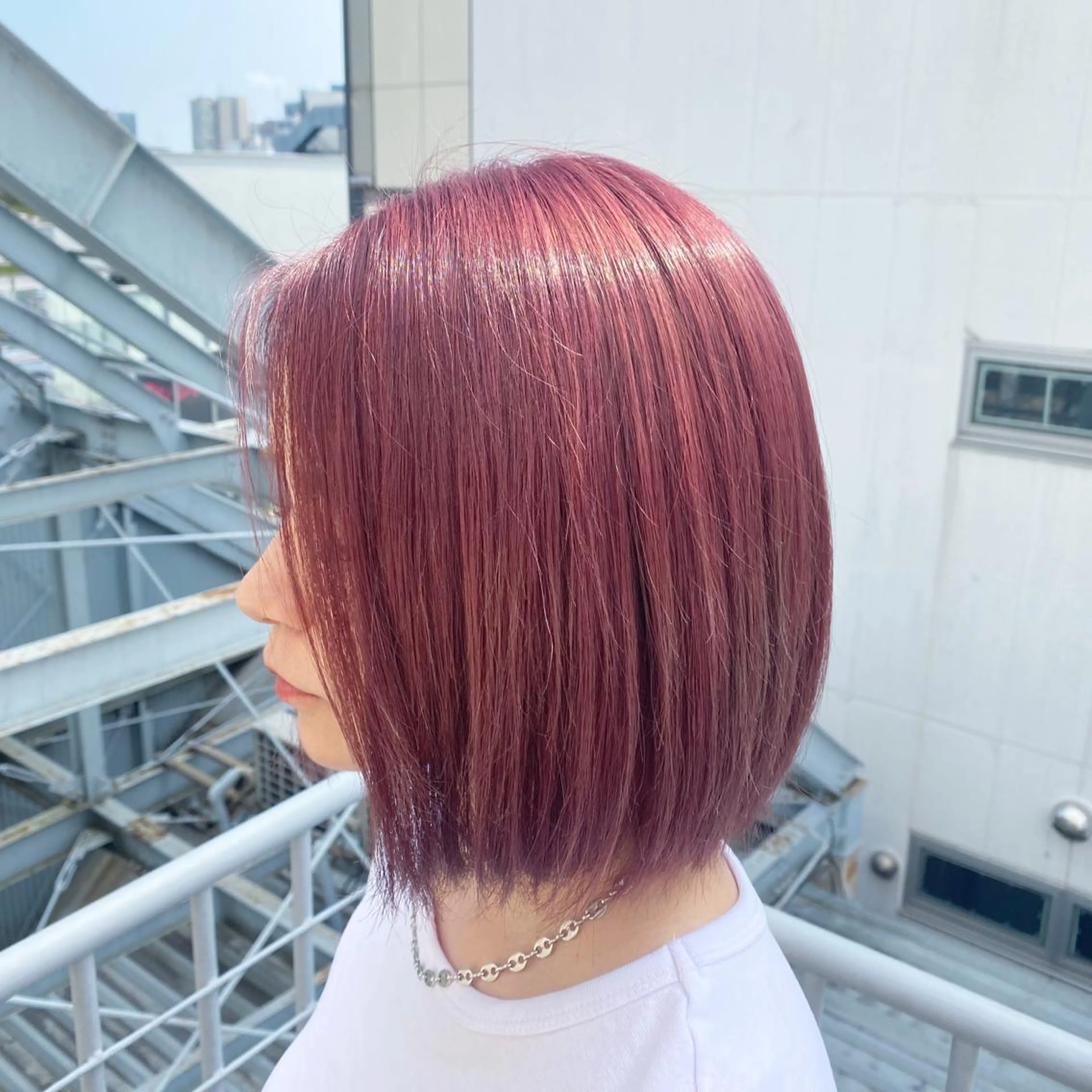 ショート カラー 🩵ブリーチカラー 🐈MIORI🩵のヘアスタイル