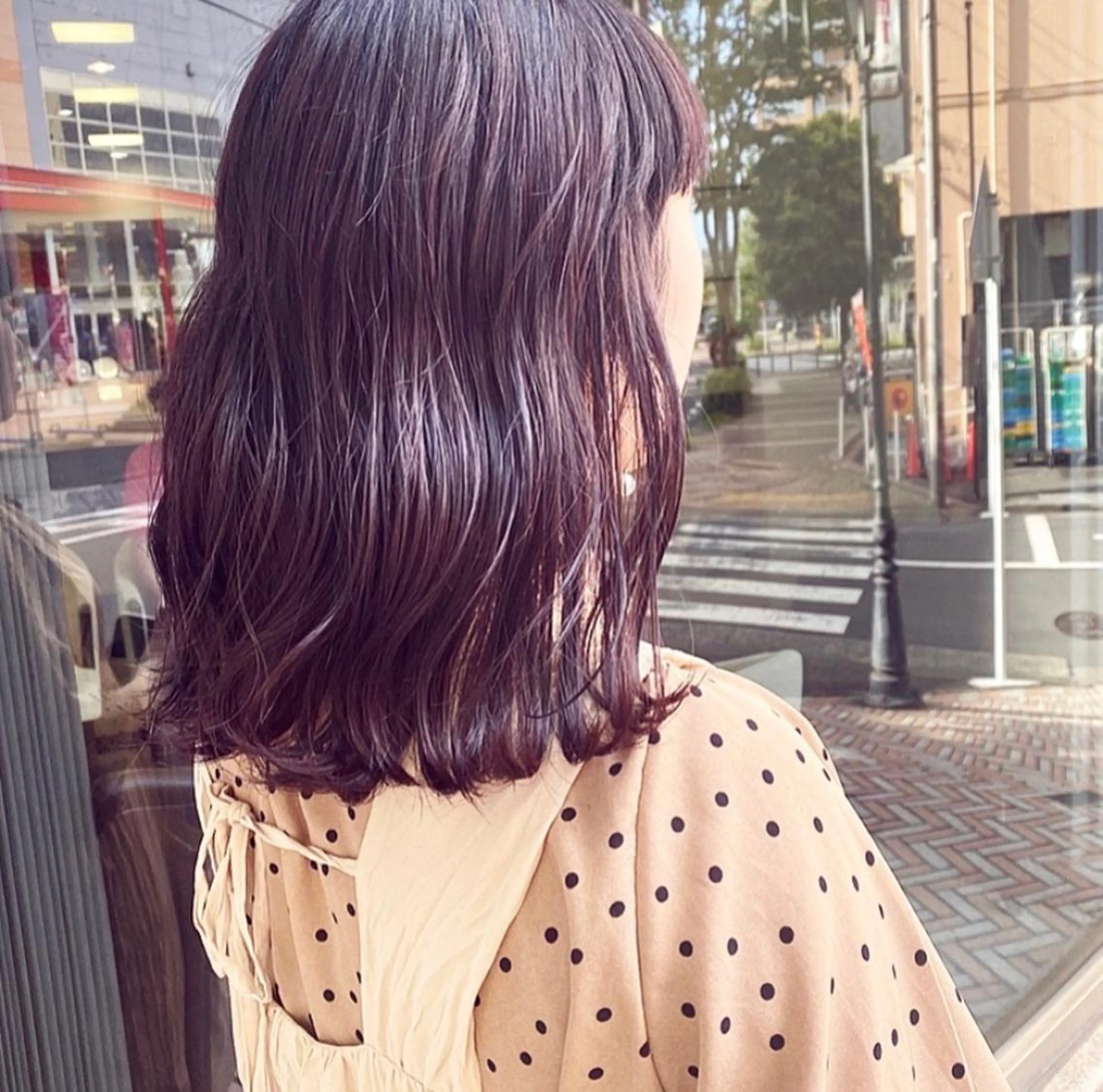 セミロング カラー 滝本 里実のヘアスタイル