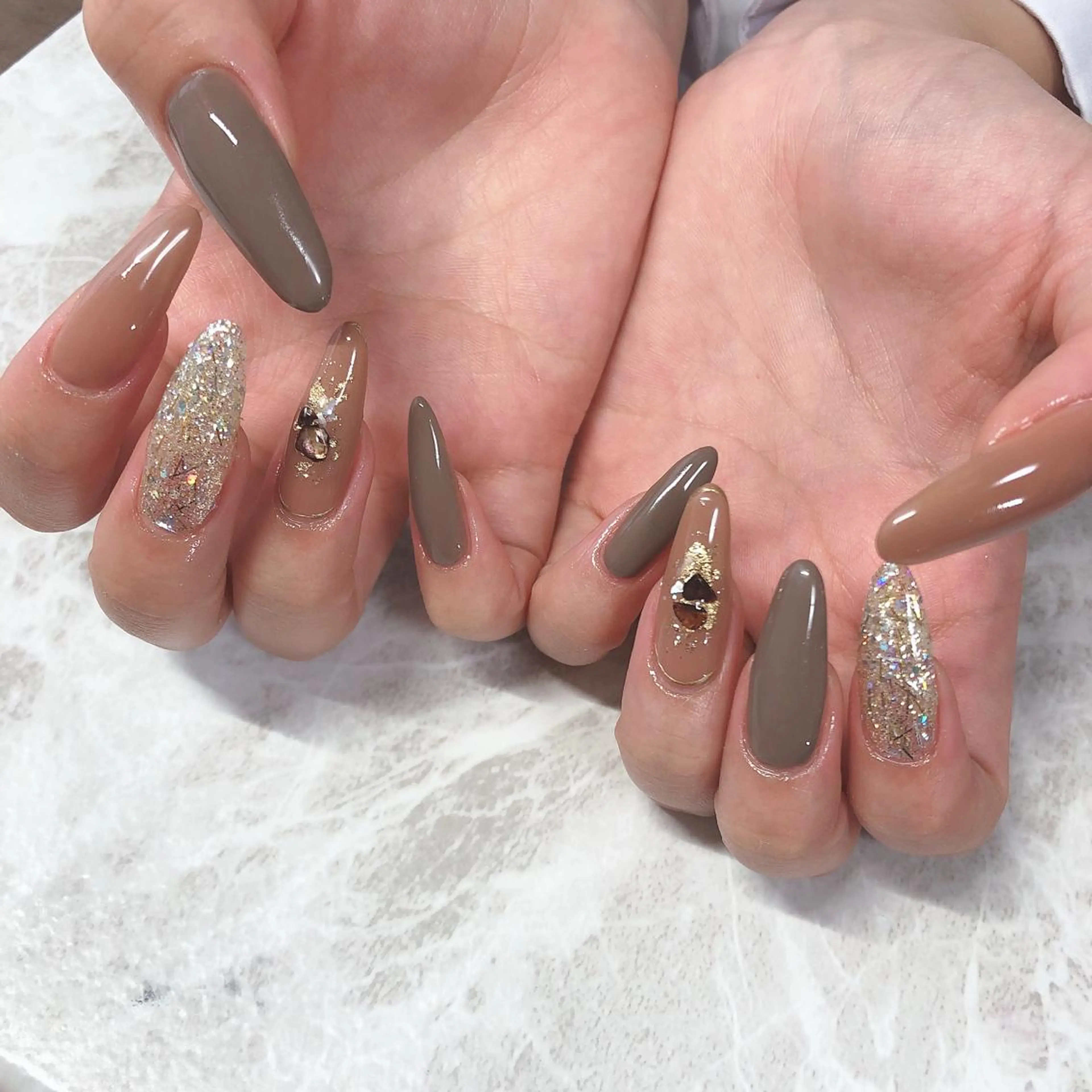 ネイル 西岡 杏のネイルデザイン