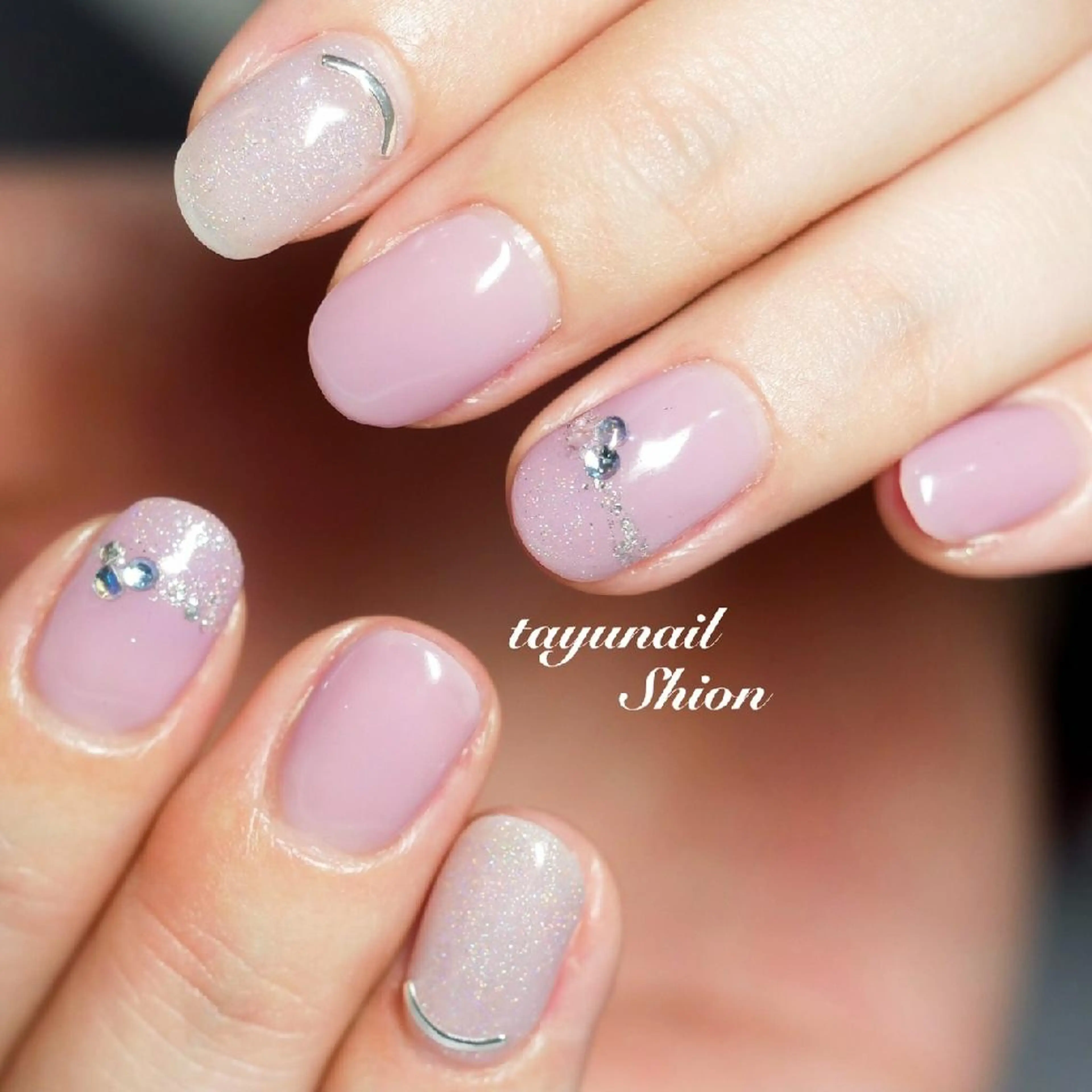 ネイル ブルー ジェルネイル パラジェル ピンク 春ネイル ネイルサロン 【たゆnail】のネイルデザイン