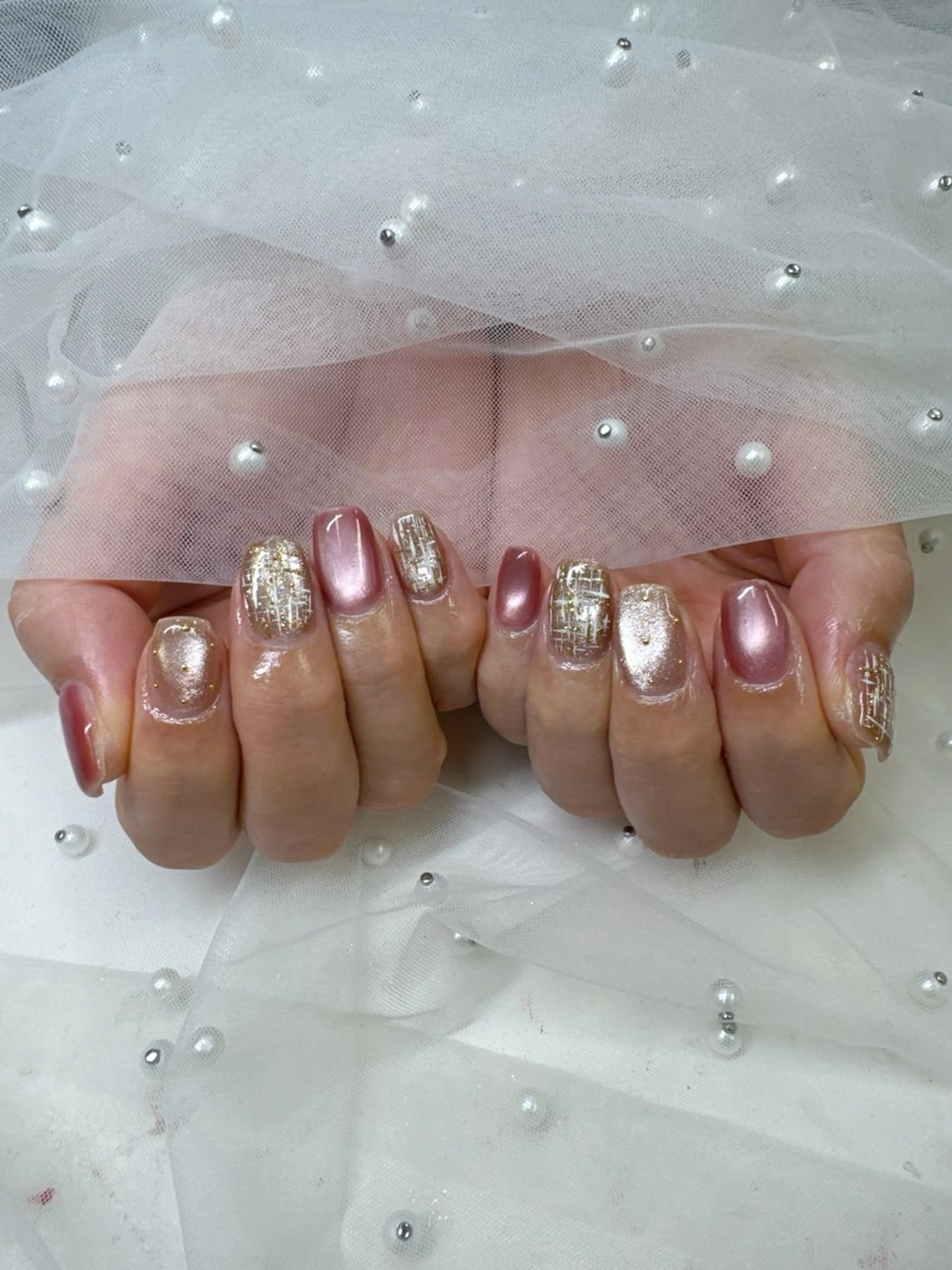 ネイル 成人式 フレンチネイル ジェルネイル ガラスフレンチ 韓国ネイル ハンドネイル Queeens nailのネイルデザイン