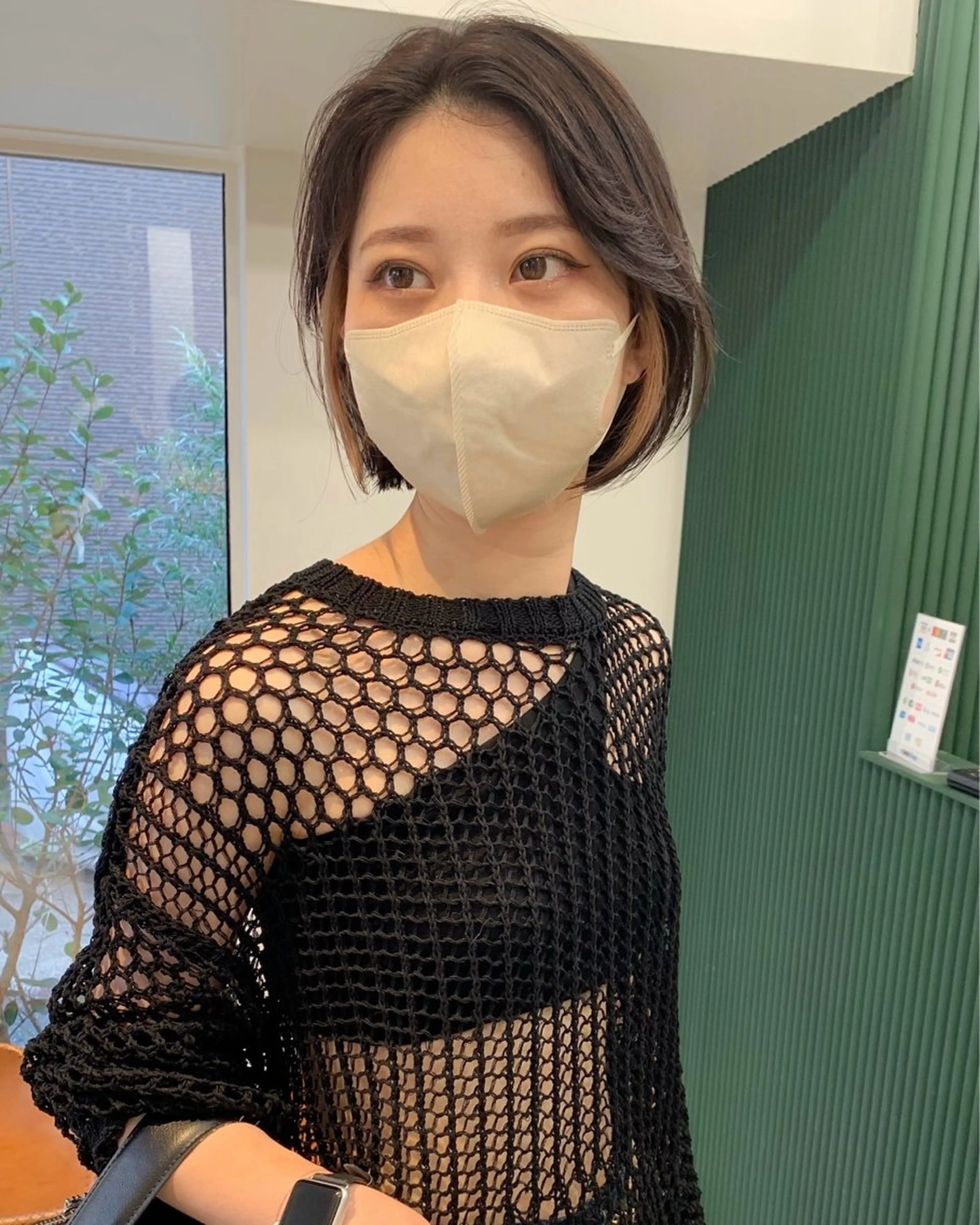 ショート カラー ボブレイヤー ベージュカラー インナーカラー ミルクティーベージュ ボブ レイヤーカット🪄 耳ツボ🎀Ayumiのヘアスタイル