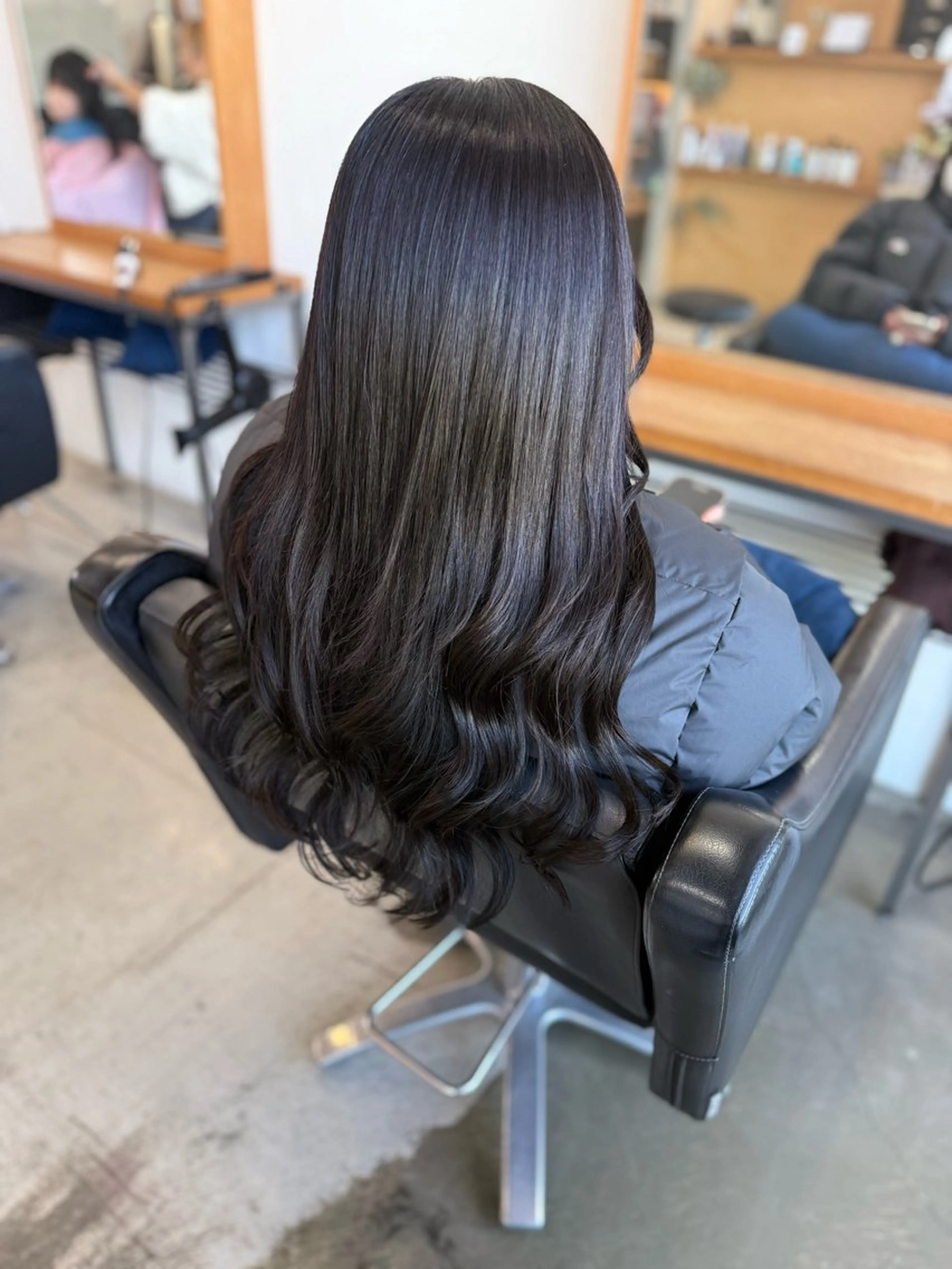 ロング 切りっぱなしボブ シールエクステ ボブ エクステ ロング hairdesign Granz 平成店所属・志賀 美沙のヘアスタイル