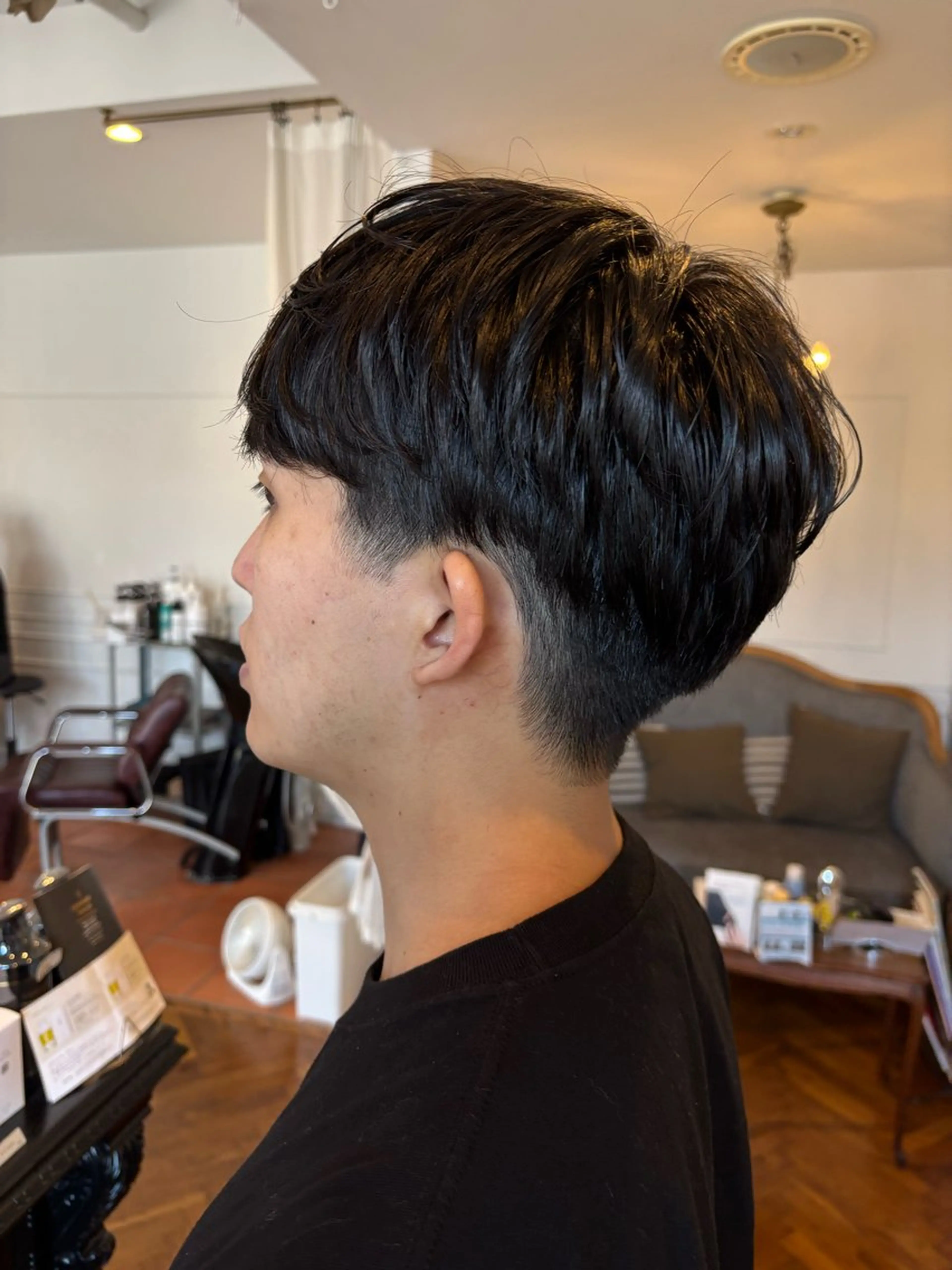 ショート メンズ メンズパーマ トリコヘアサロン 新井千智のヘアスタイル
