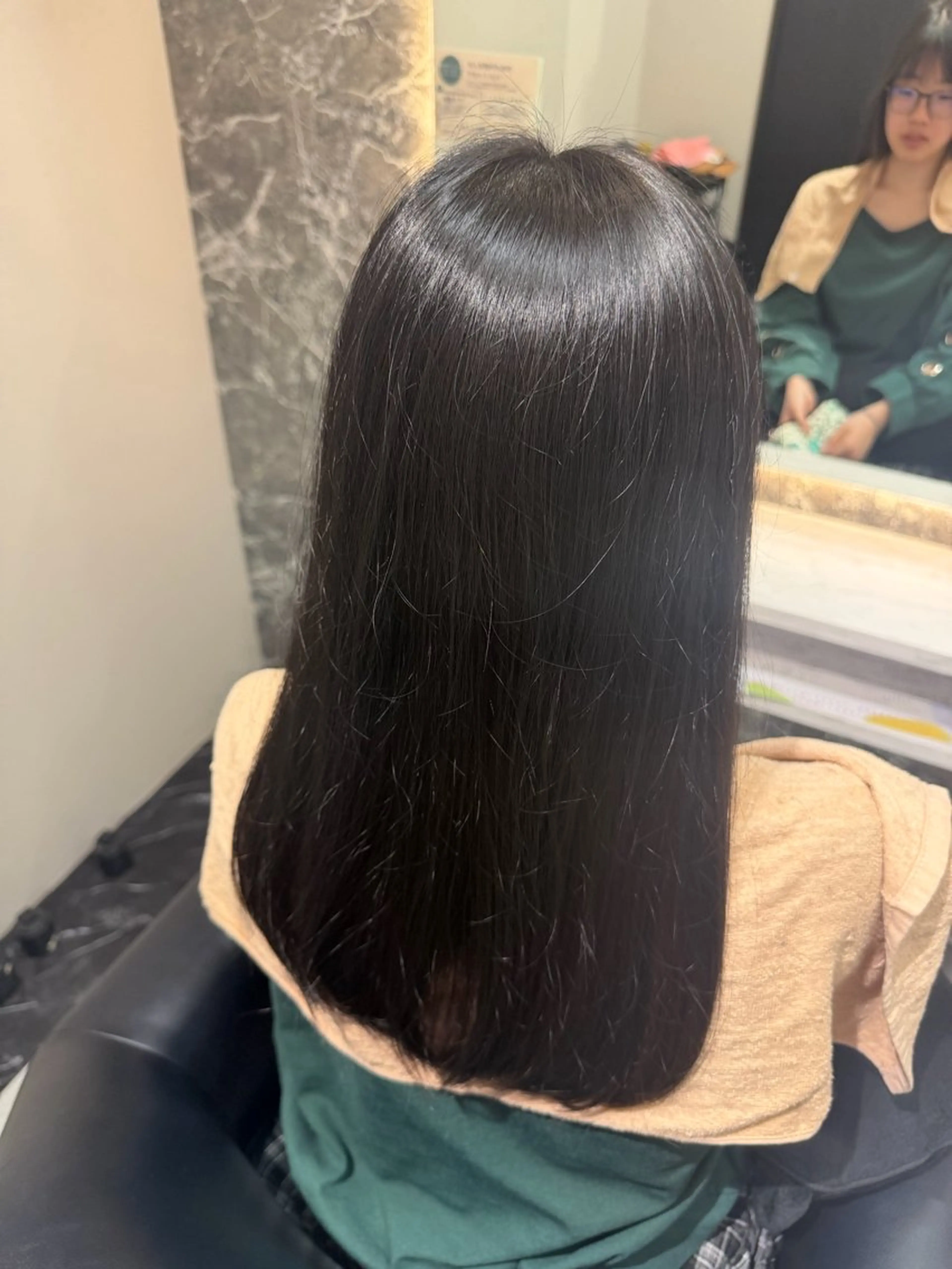 ロング カット 骨格／顔型／診断／ 伏見／飯味 華菜のヘアスタイル