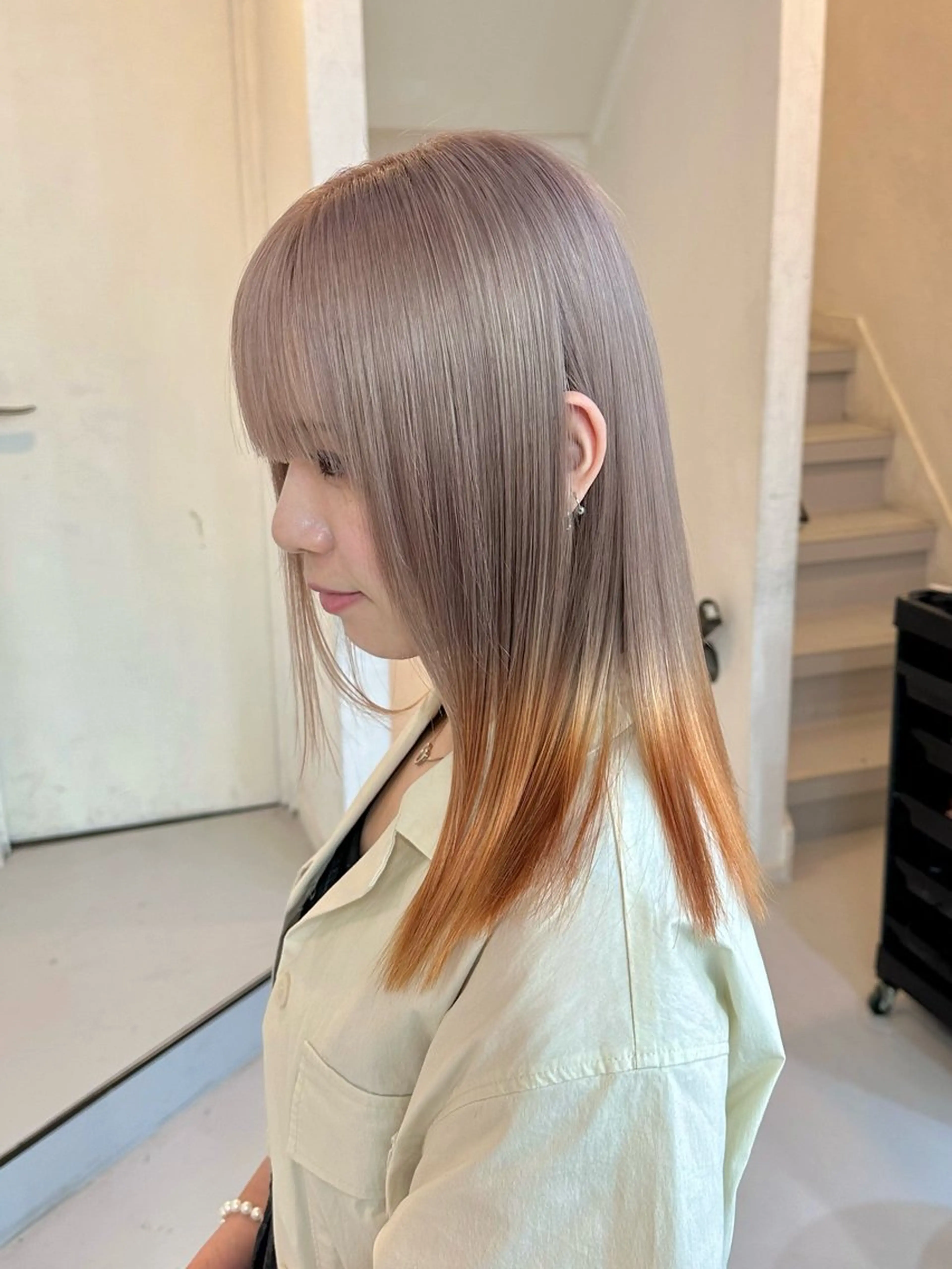 セミロング カラー ベージュカラー ブリーチ ケアブリーチ デザインカラー ダブルカラー カット ヘアカラー トリートメント インナーカラー/レイ ヤーカット♡/マキシのヘアスタイル