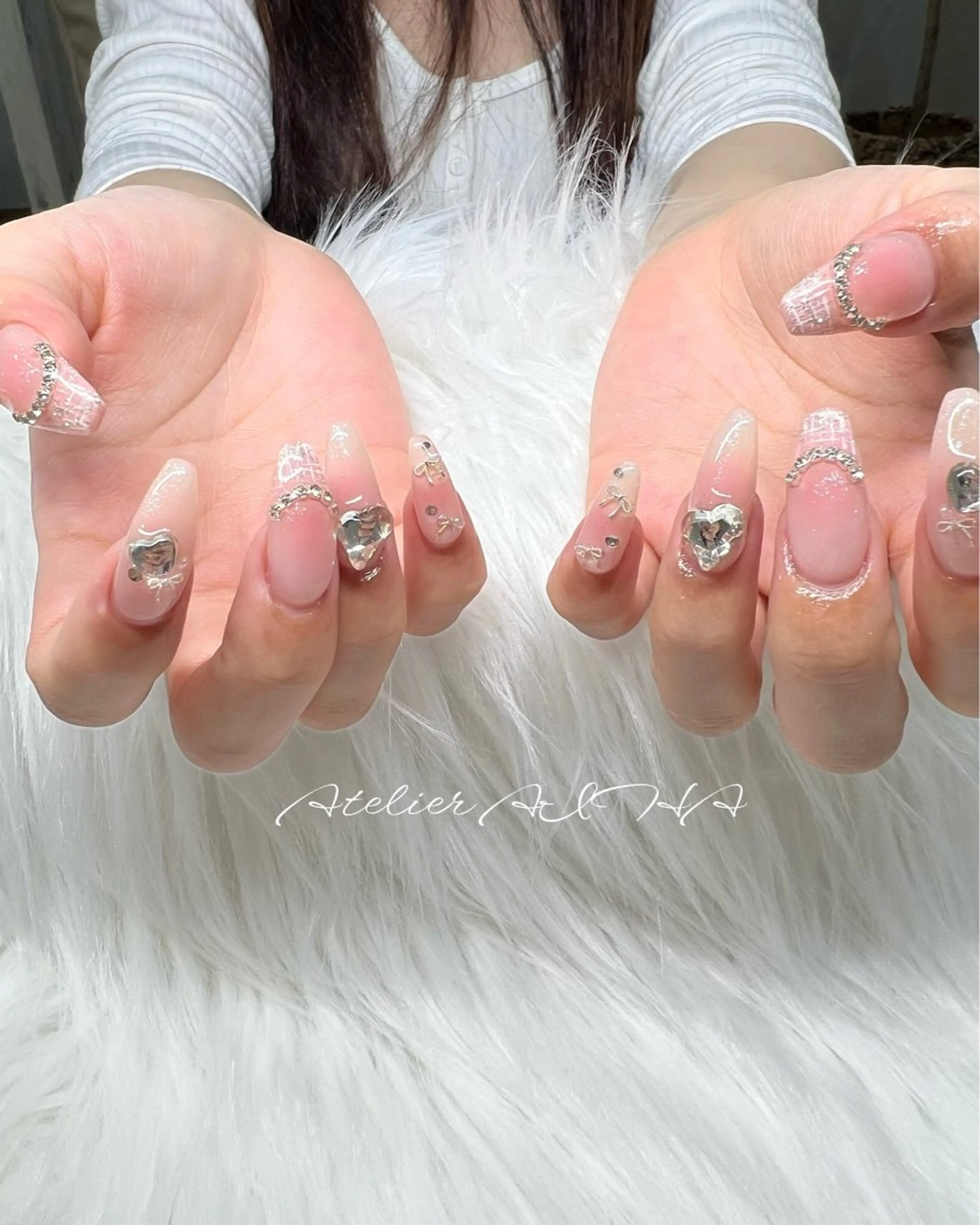 セミロング アトリエAIHA所属・アトリエAIHA★ フィルイン推奨サロンのネイルデザイン