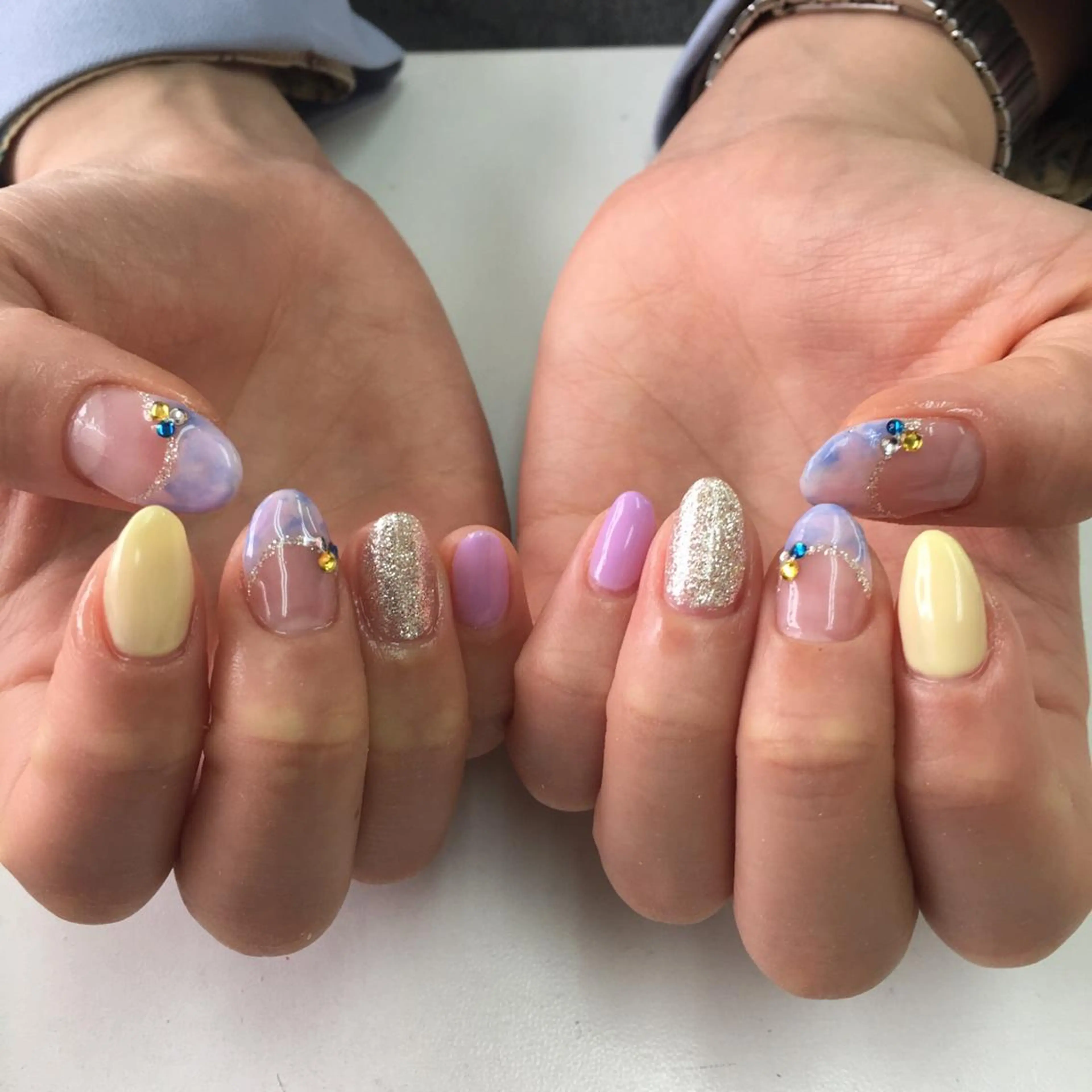 ネイル 大理石ネイル(マーブル) M. Akiのネイルデザイン