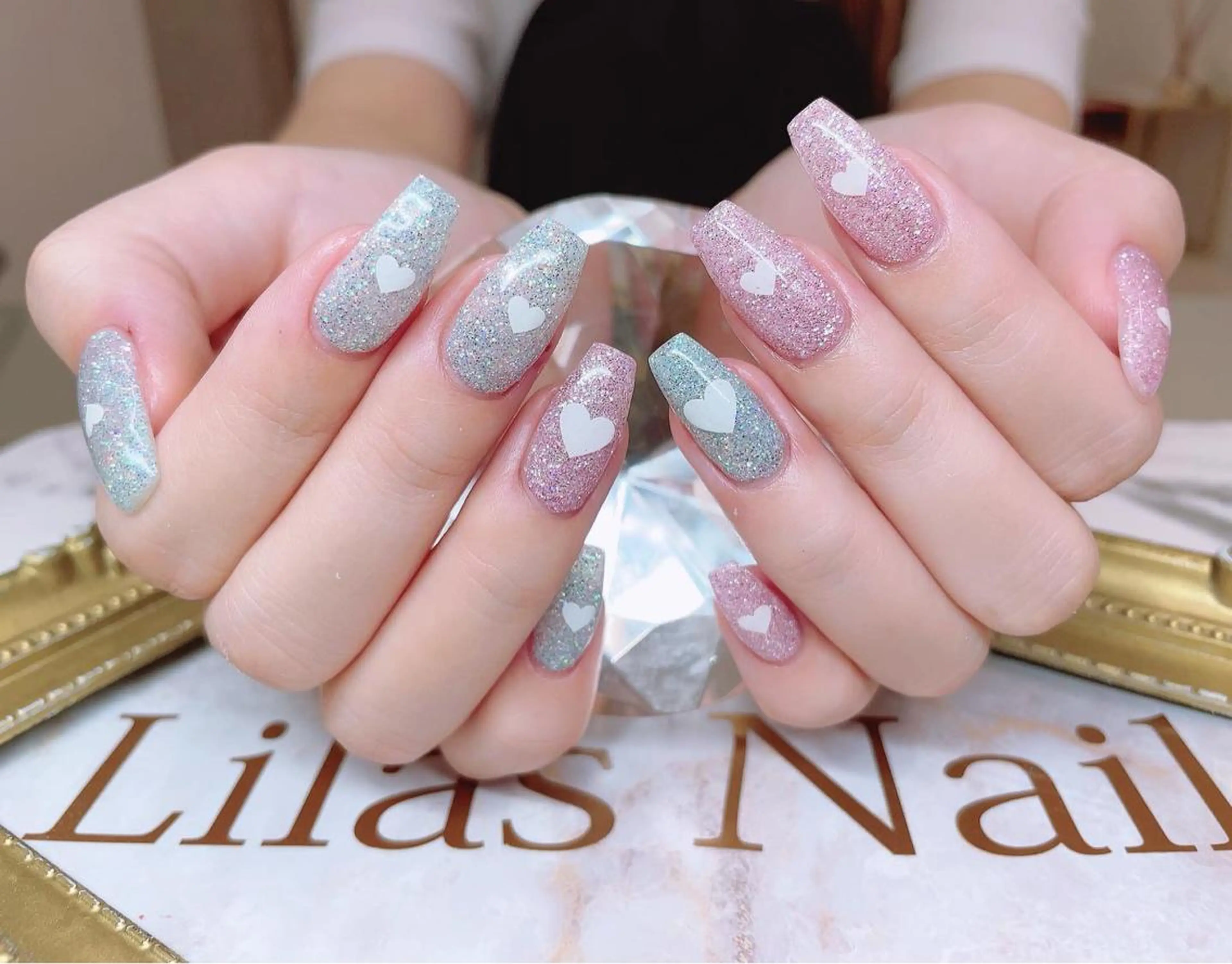 ネイル ジェルネイル ハードジェル ハート キラキラネイル ラメ(グリッター) Lilas Nailのネイルデザイン