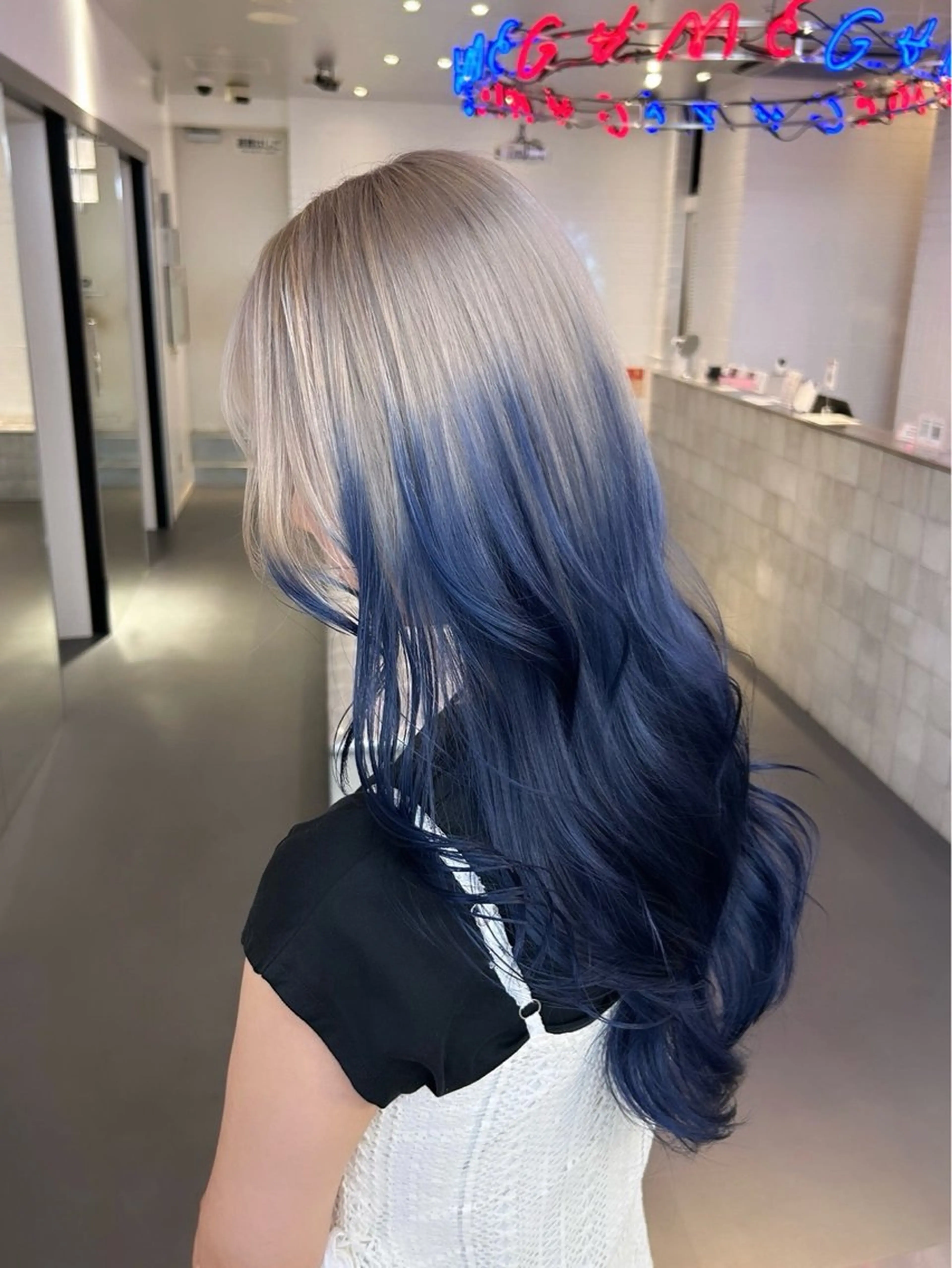 ショート ボブ エクステ 外国人風カラー 卒業式のヘアスタイル レイヤーカット カット ヘアカラー MiRI💜地毛級 エクステ✖似合わせ技のヘアスタイル