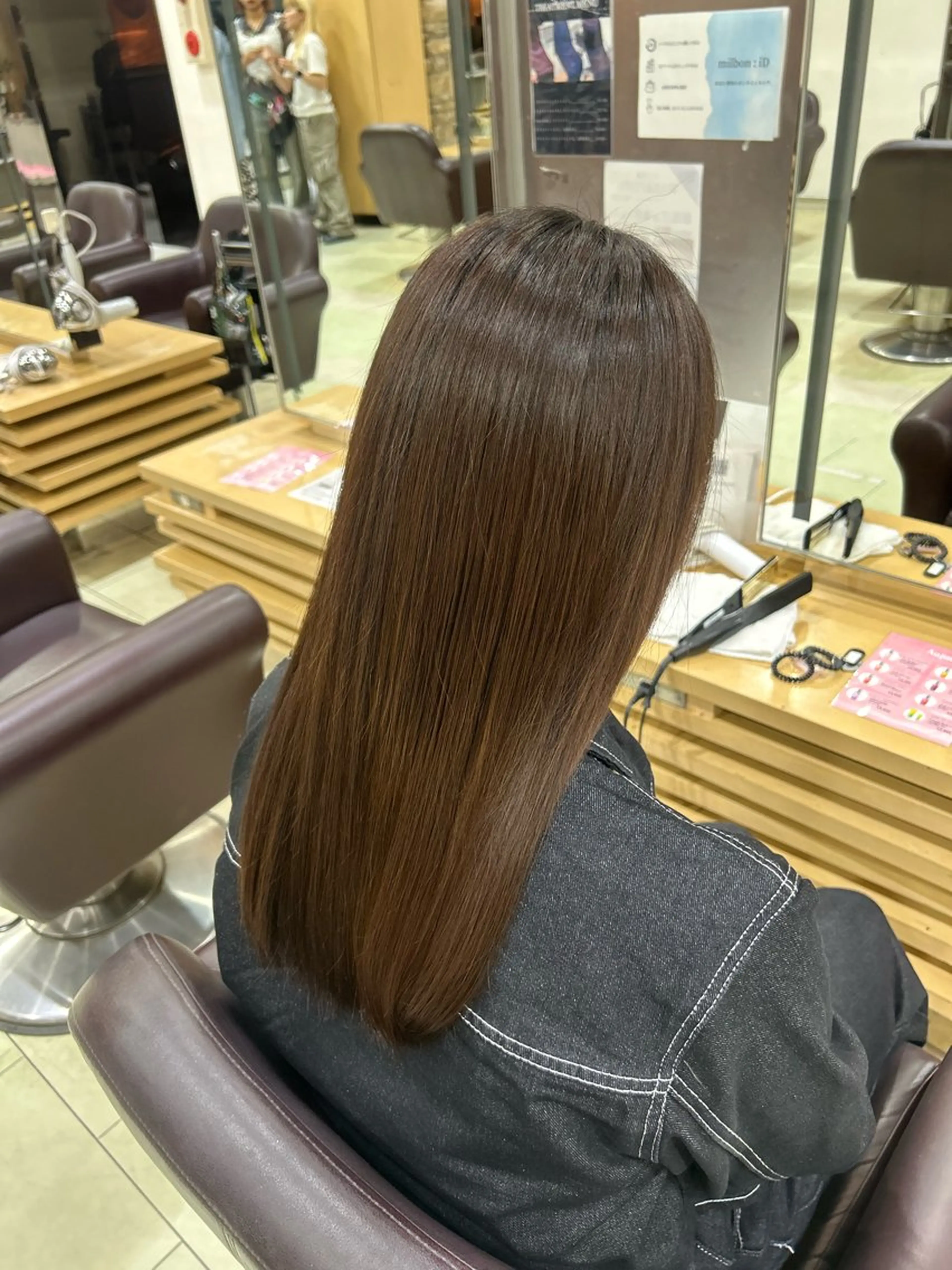 ロング Hinata🌼 カラー、縮毛矯正🎀のヘアスタイル