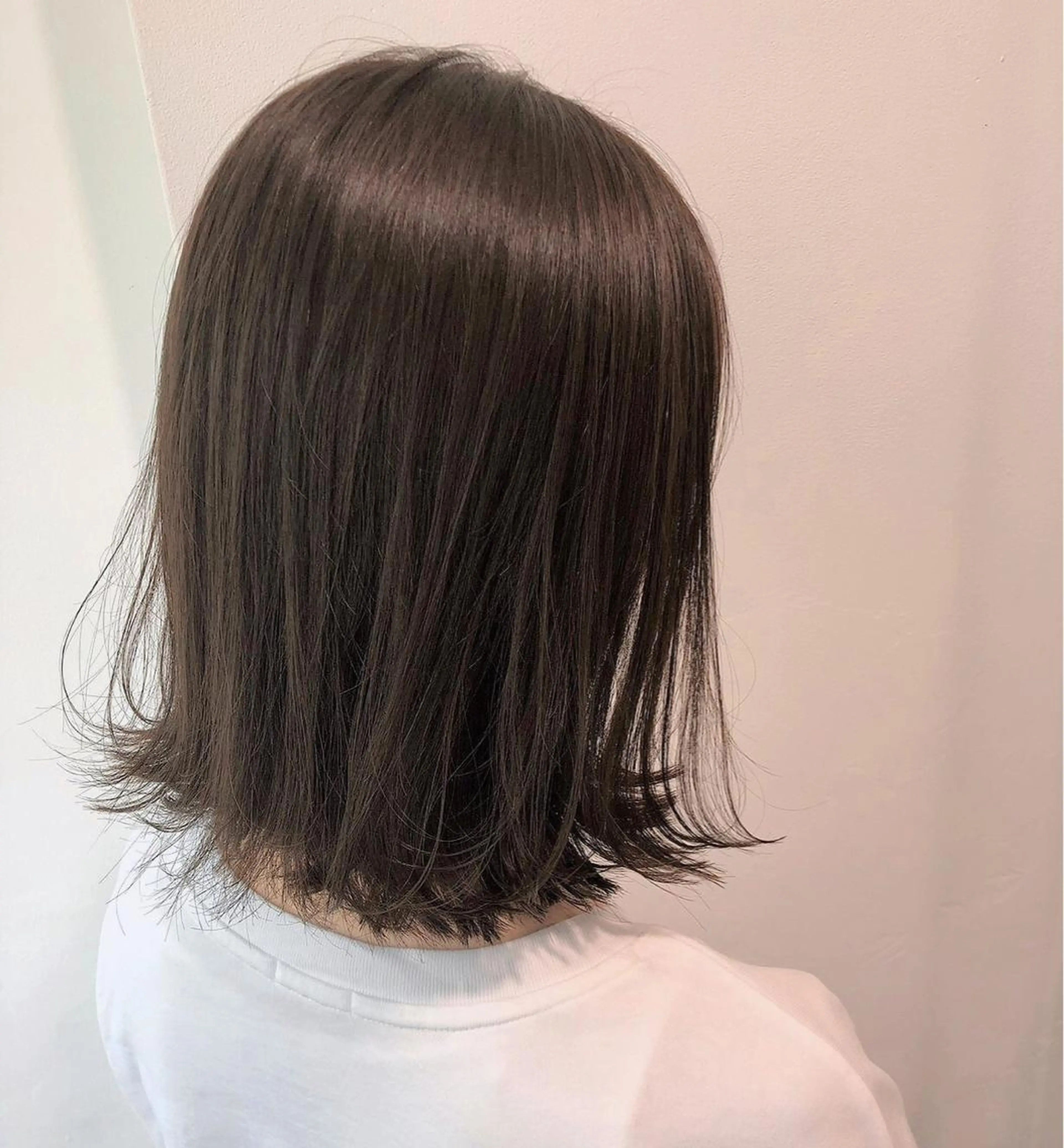 ミディアム 🩶透髪×モテ髪🩶 池袋SHE🏹🩶のヘアスタイル