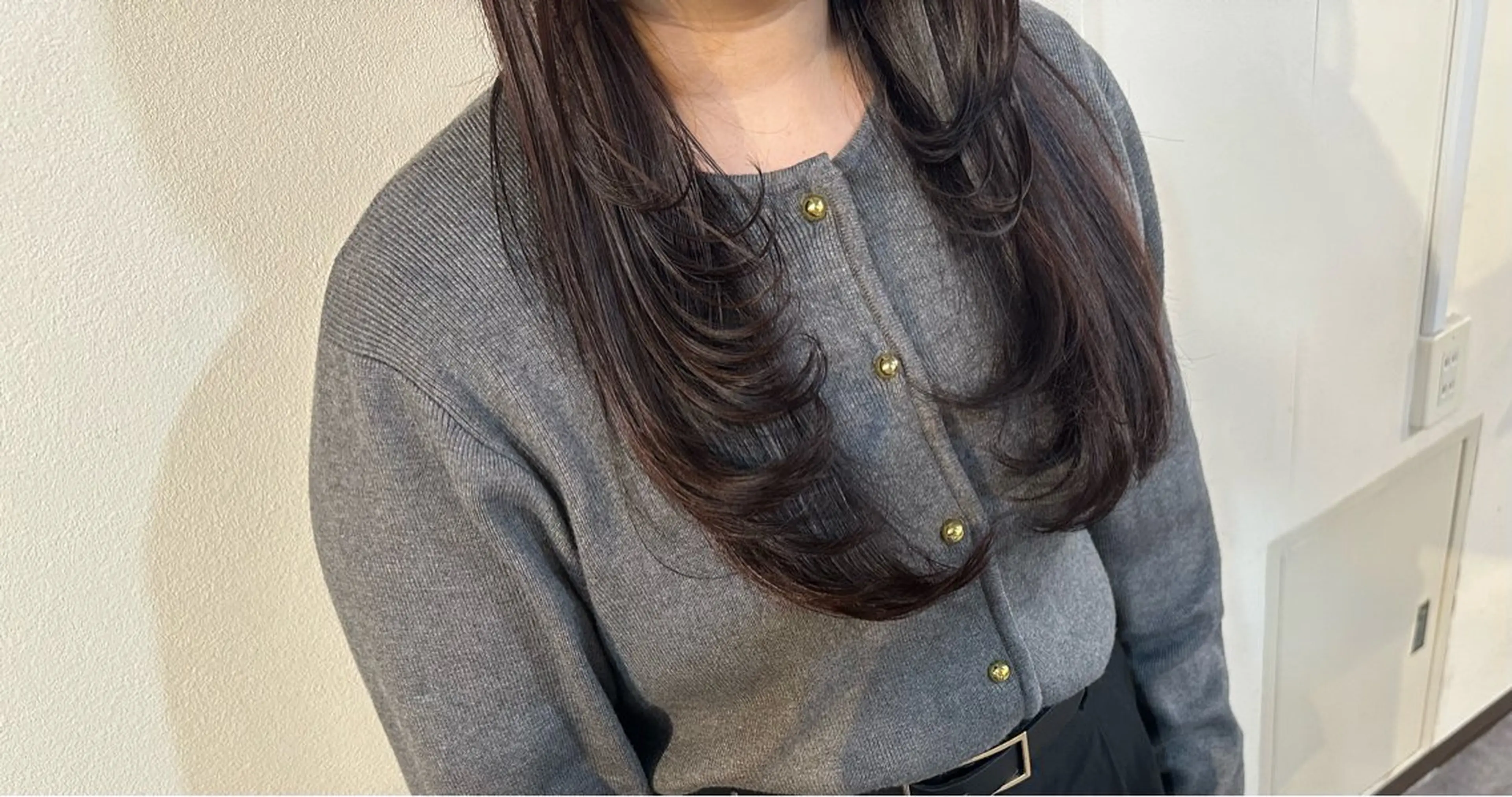 ミディアム レイヤーカット カット ヘアカラー Sherry/R 三川町　木村祐里奈のヘアスタイル