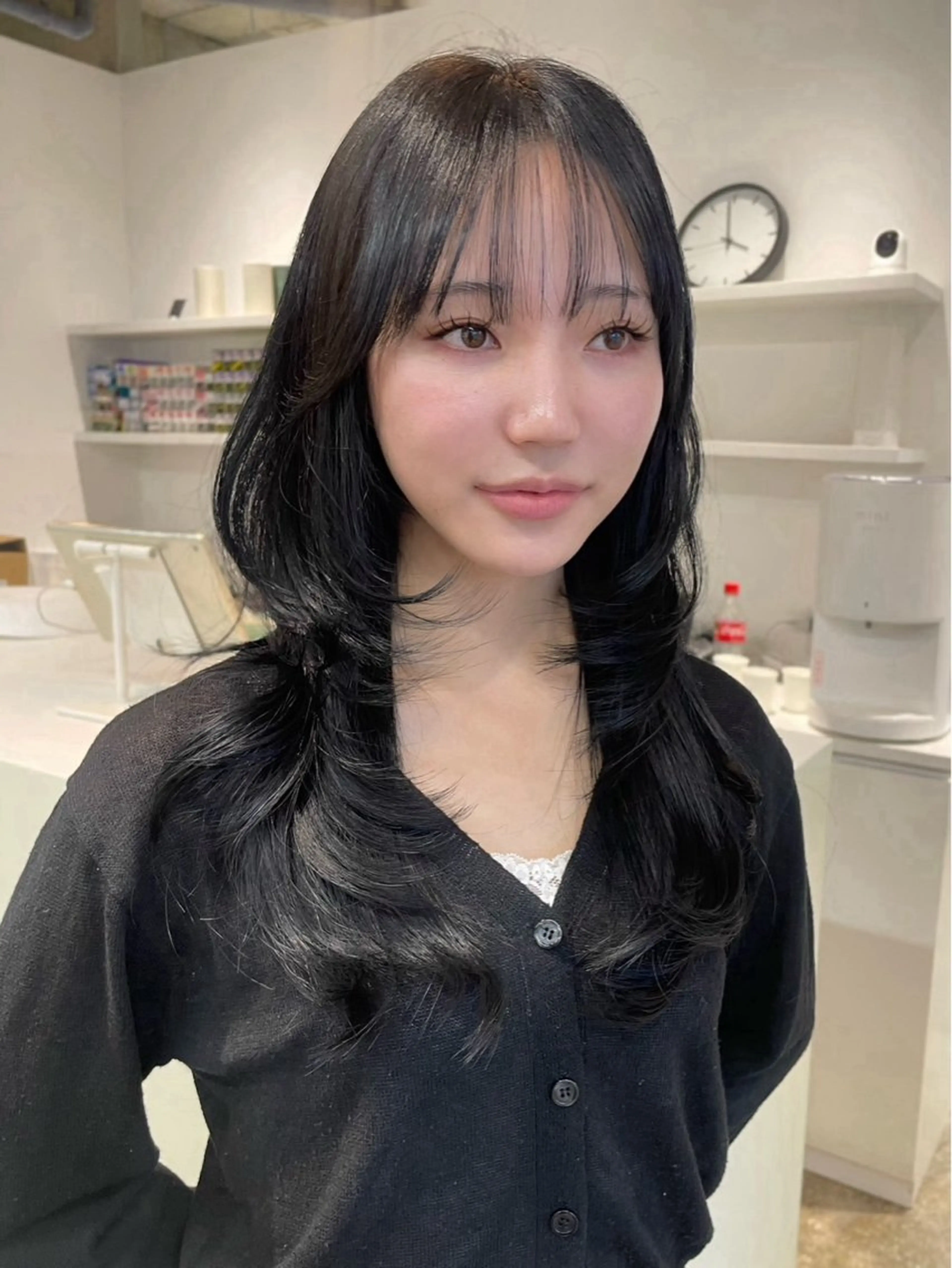 セミロング カラー ハッシュカット ヘアカラー トリートメント 𝘚𝘶𝘻𝘶 𓂃𓈒𓏸のヘアスタイル