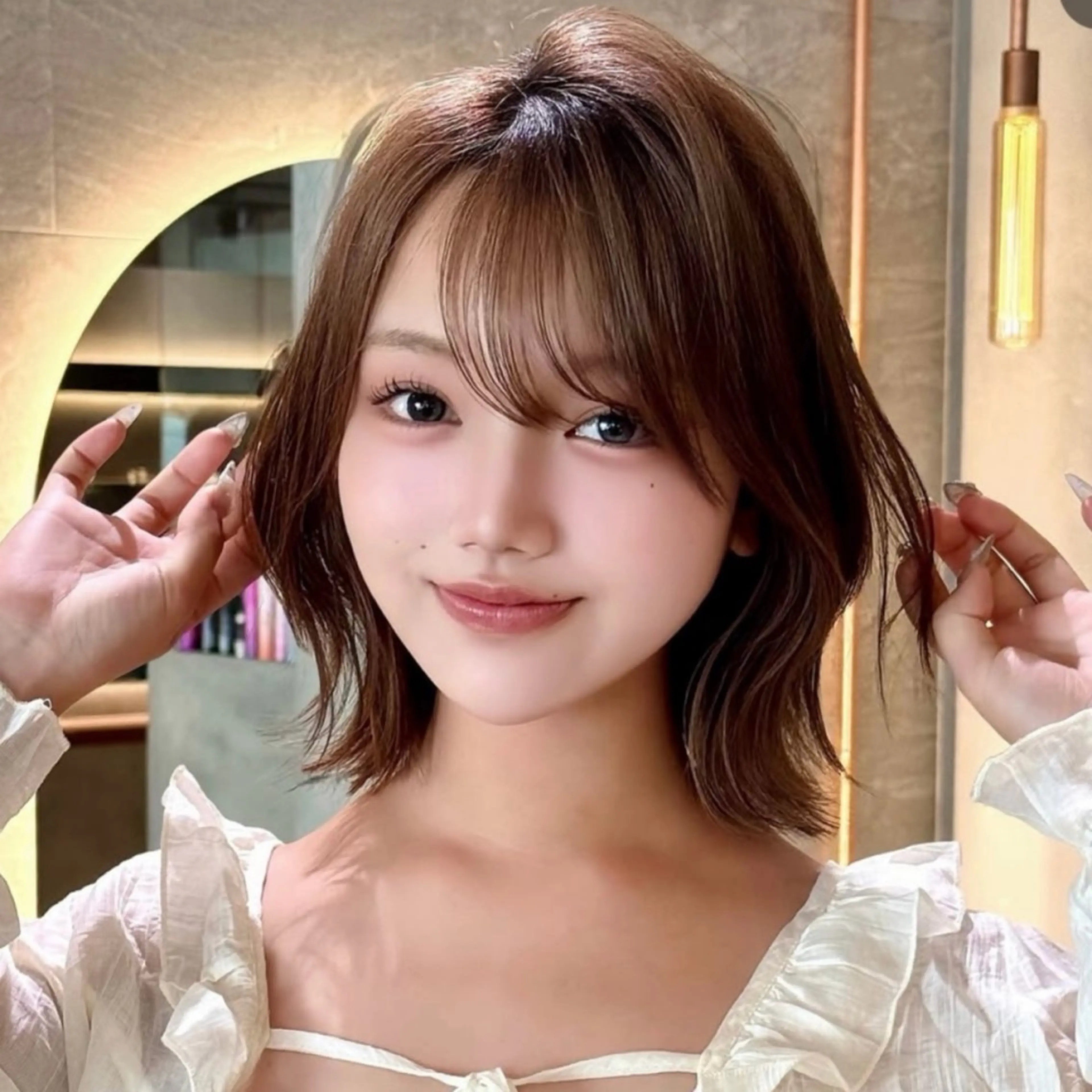 ミディアム カット トリートメント レイヤー/ハッシュ/ ボブ/縮毛/内藤康太のヘアスタイル