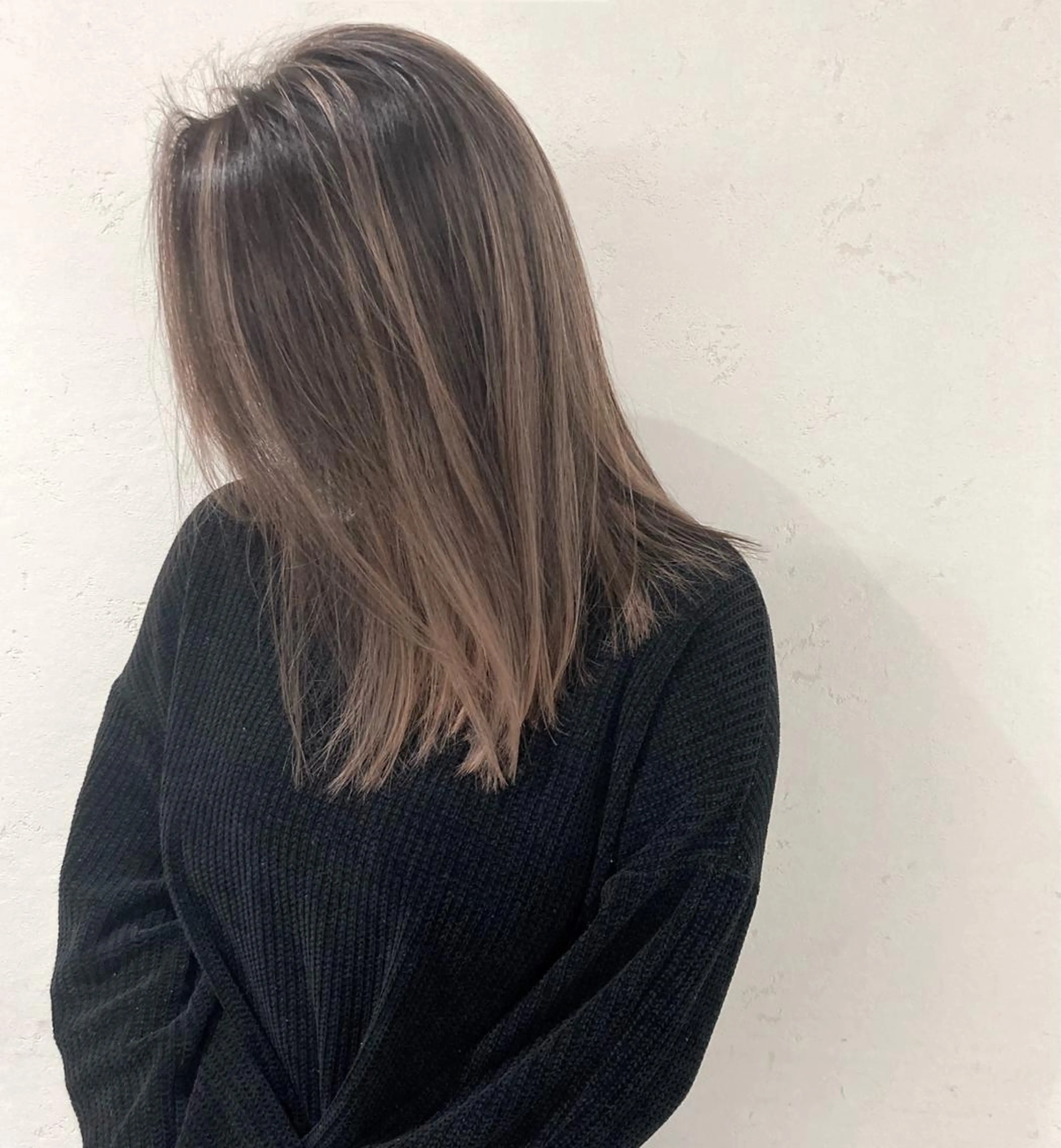 ミディアム カラー ➖石江 雷蔵➖のヘアスタイル