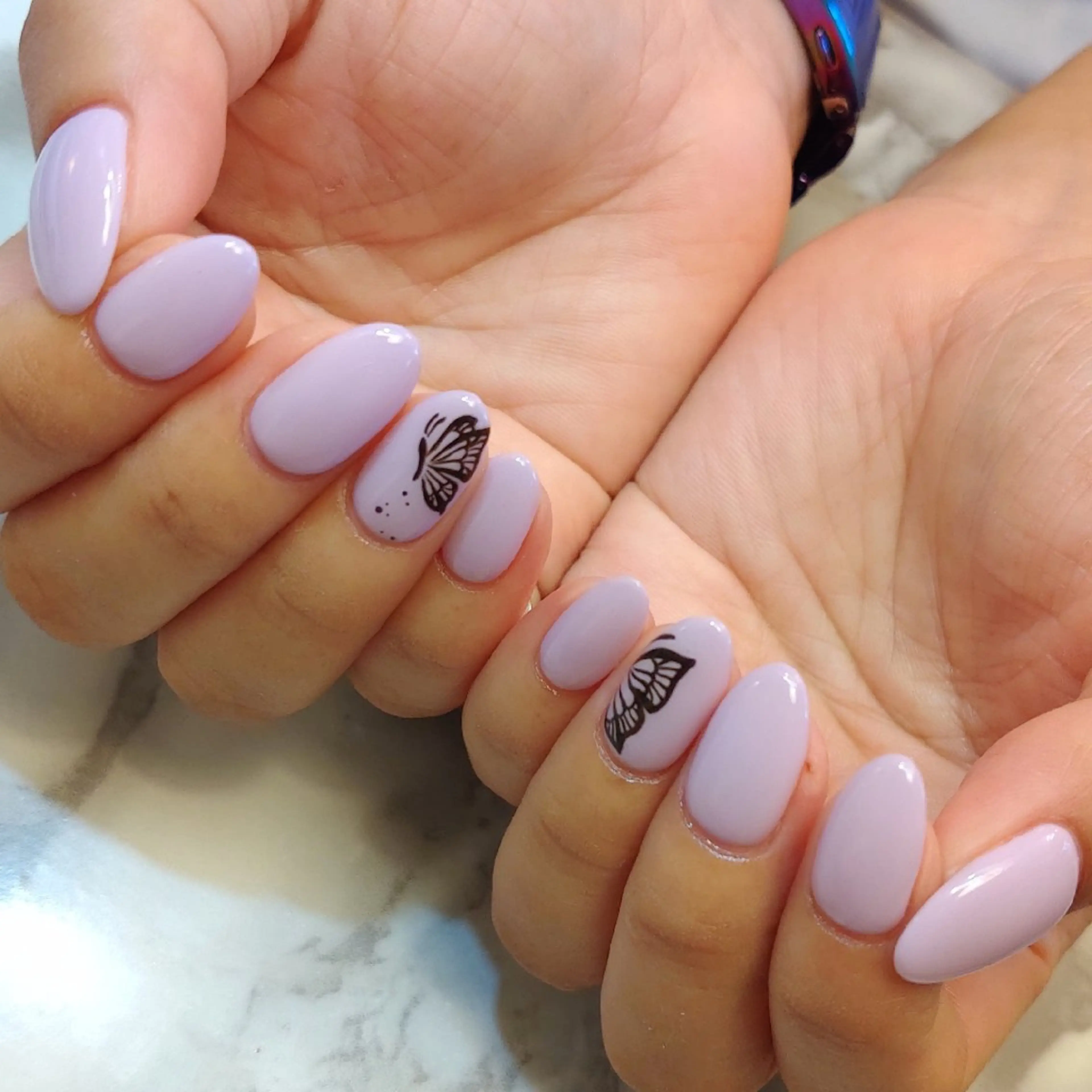 ネイル ジェヌインネイル 河内のネイルデザイン