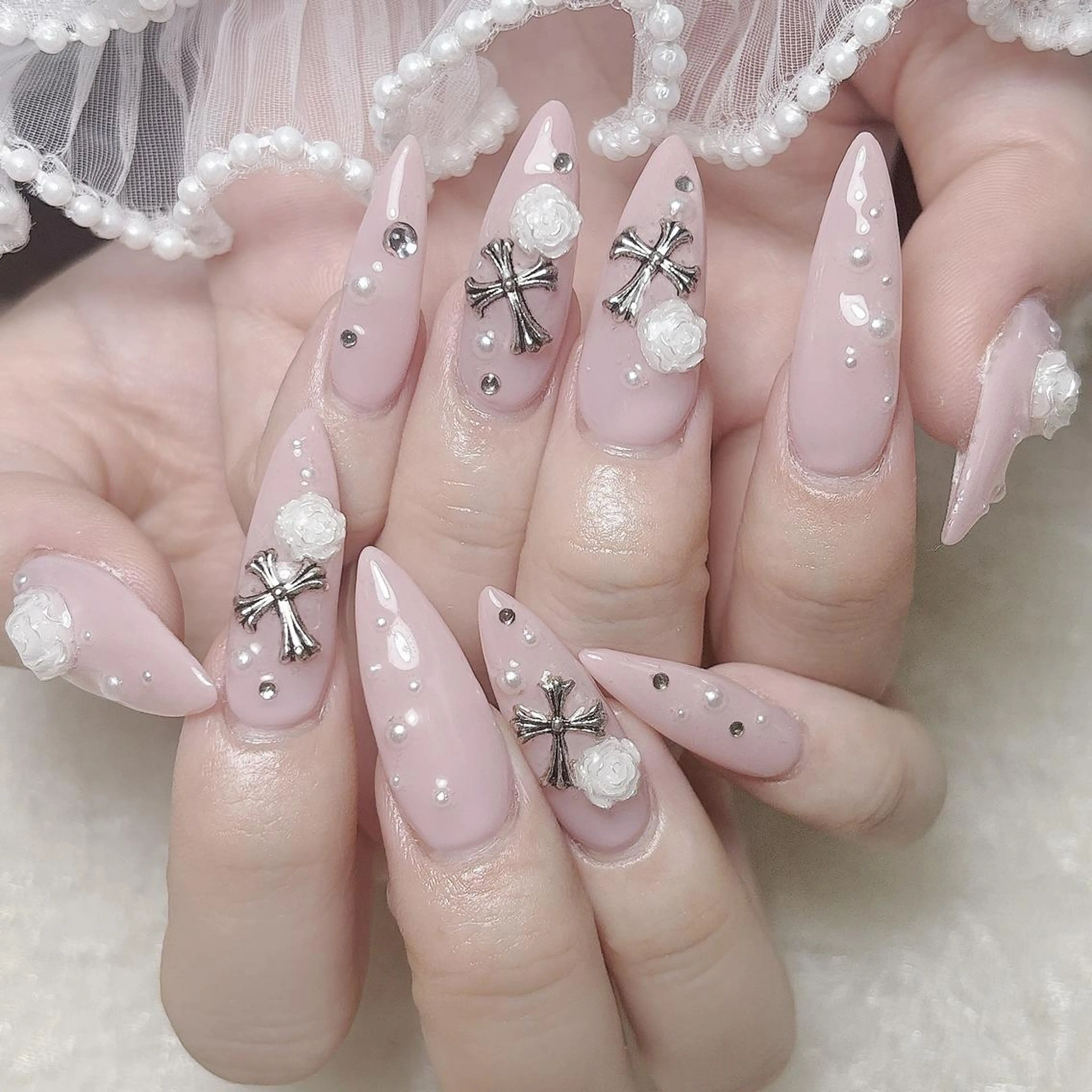 ネイル 🎀ゆうず 𝜗𝜚 ྀིのネイルデザイン