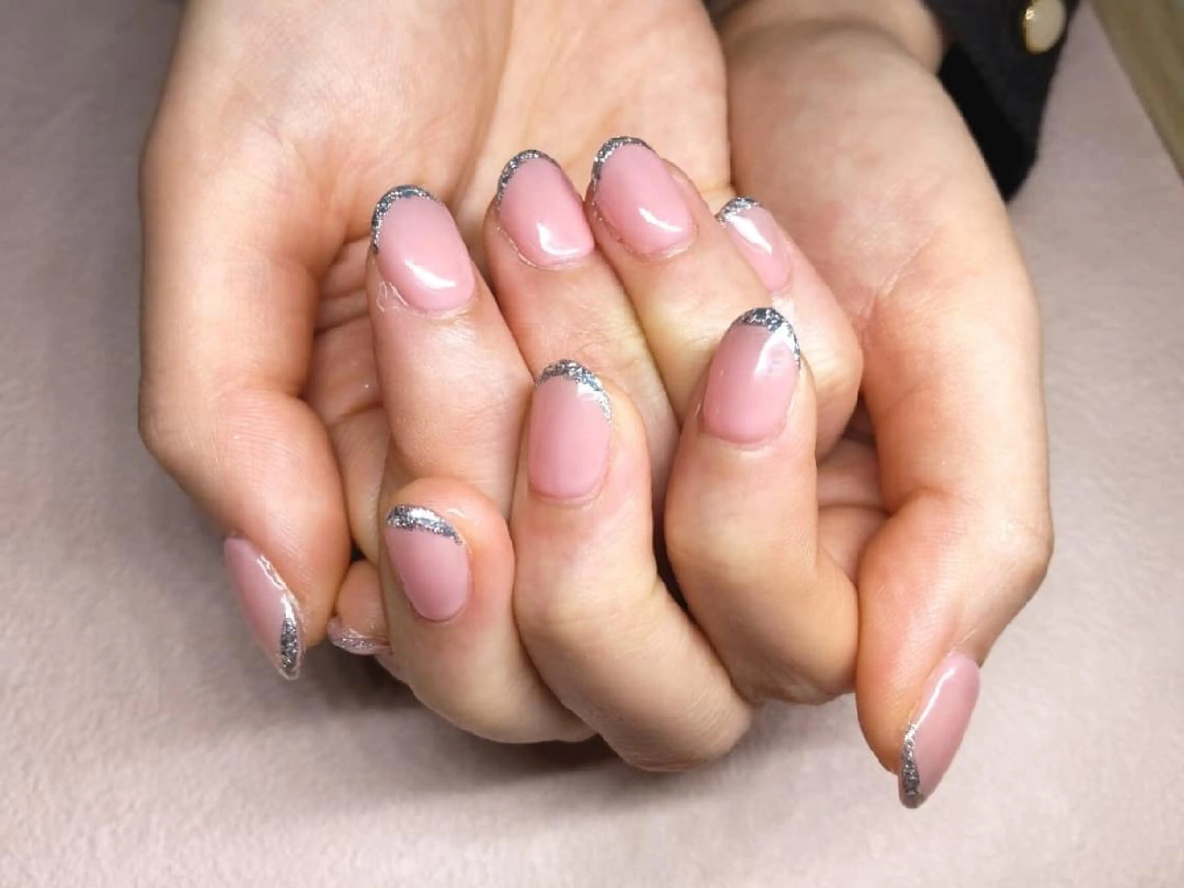 ミディアム ネイル 長さ出し フレンチネイル ジェルネイル ガラスフレンチ スカルプネイル ハンドネイル T&A nailのネイルデザイン