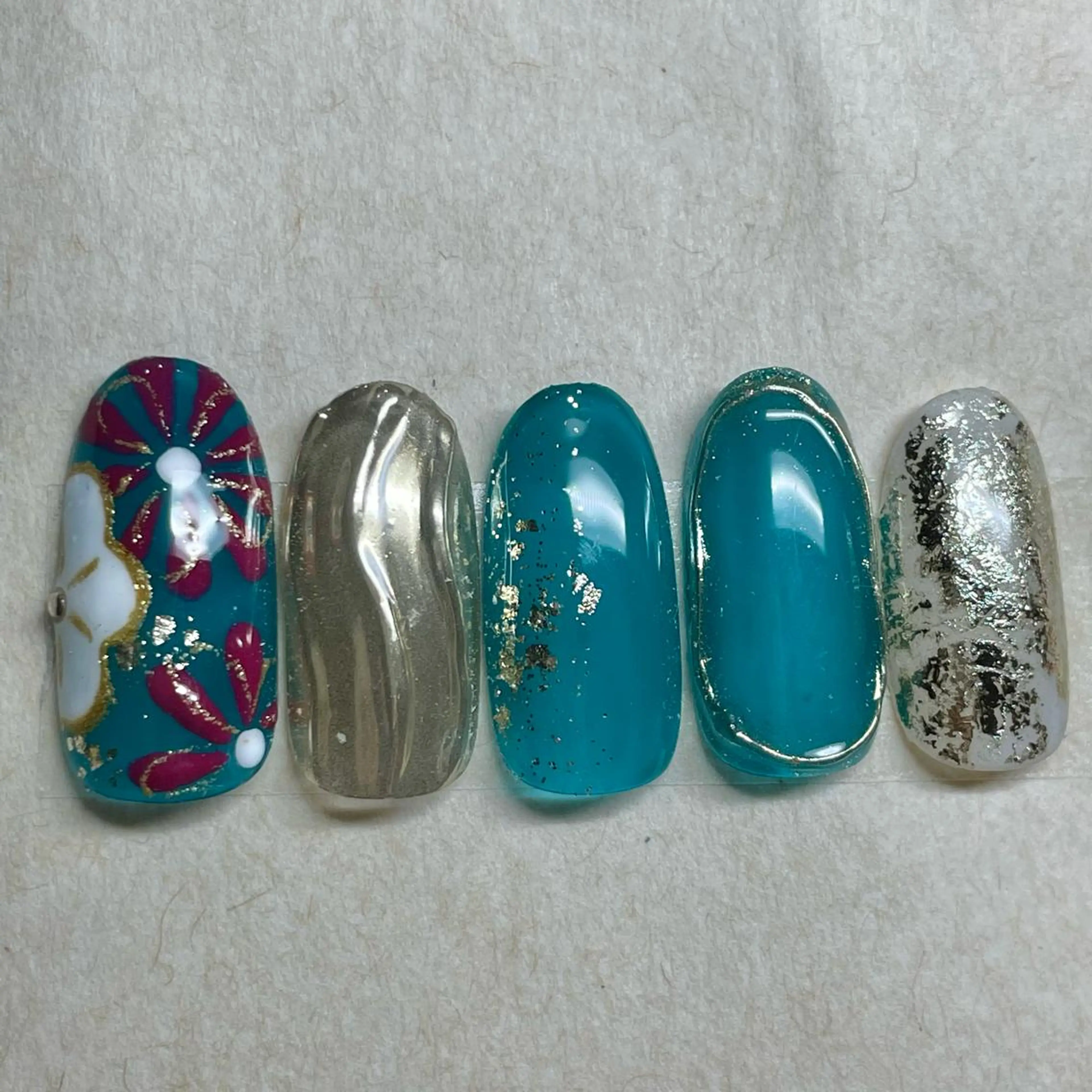 ネイル 成人式 ネイルサロン NOAHNAのネイルデザイン