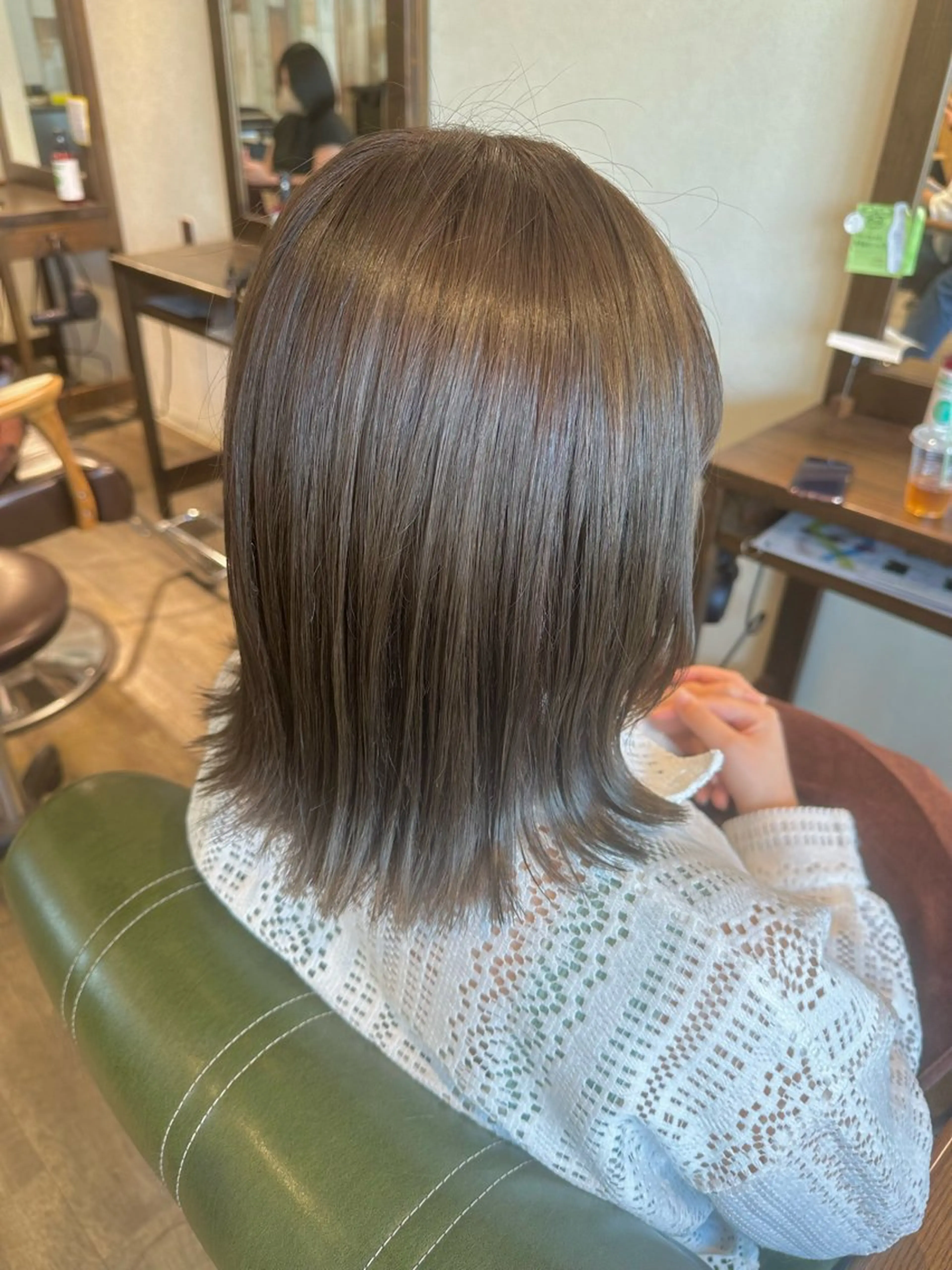 ミディアム 外ハネヘア 撮影モデル 佐藤  真依のその他イメージ