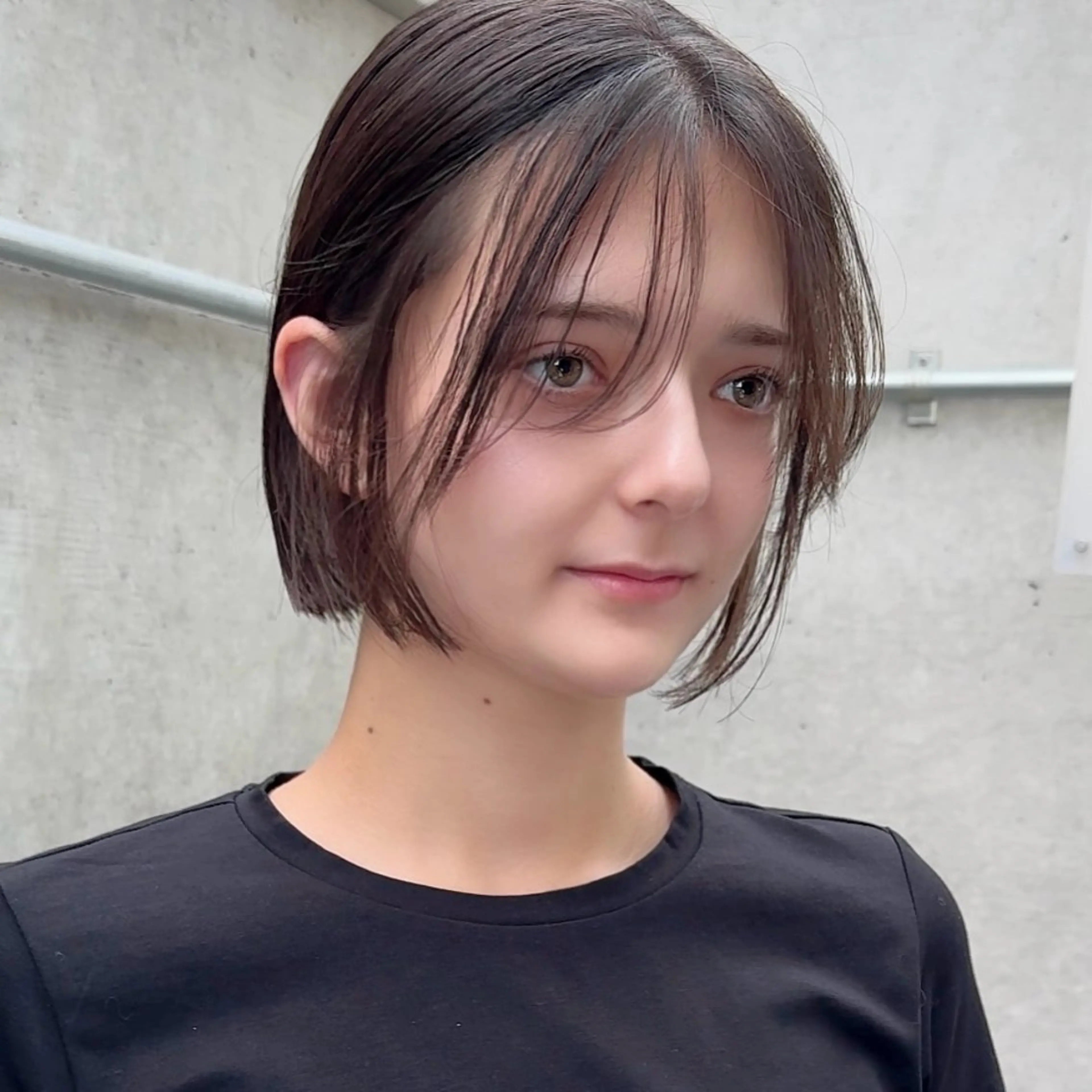 ショート カラー ボブ 髪質改善 似合わせカット 縮毛矯正 畔上 尚也のヘアスタイル