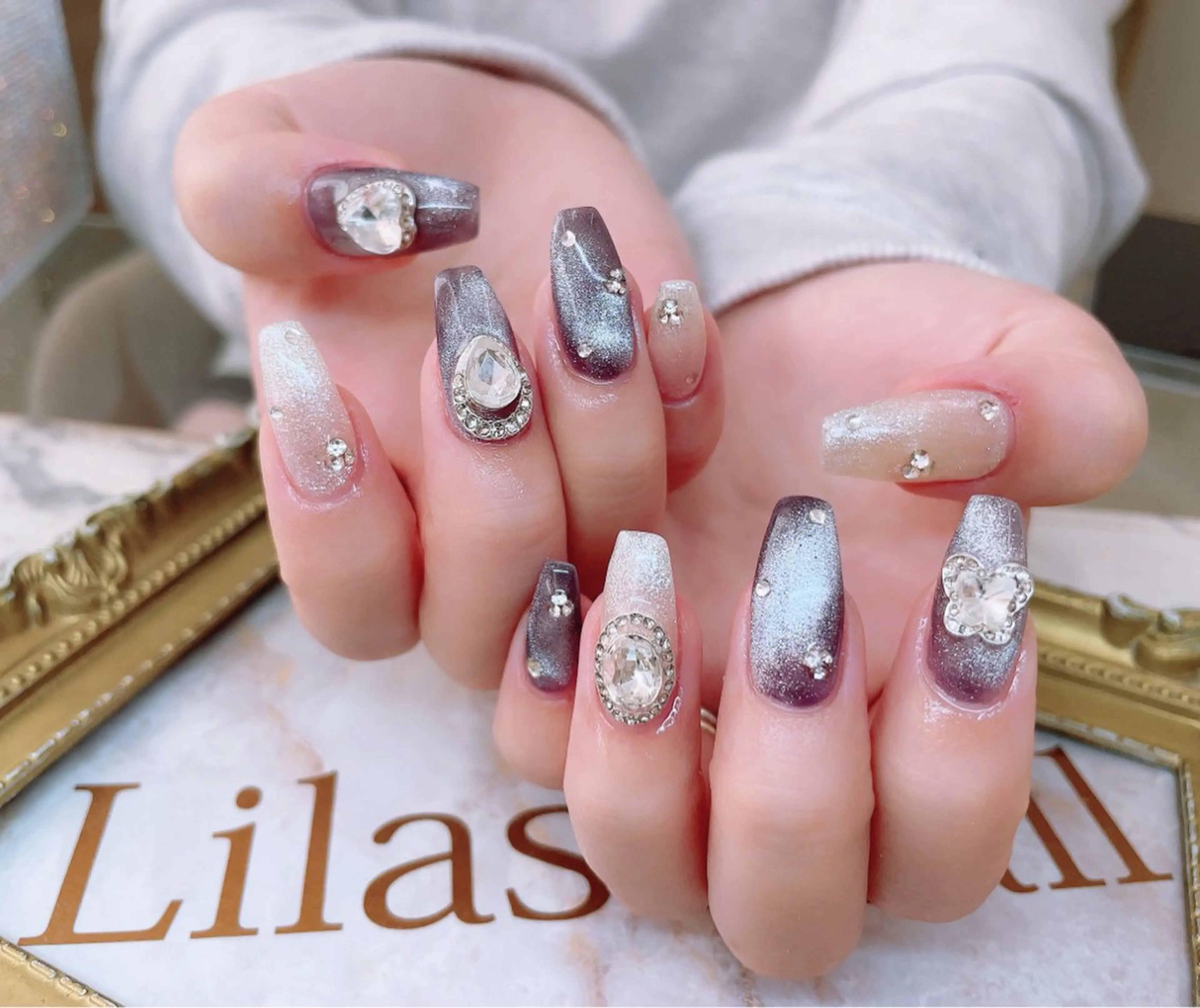 ネイル ジェルネイル グラデーション ハードジェル キラキラネイル 韓国ネイル Lilas Nailのネイルデザイン
