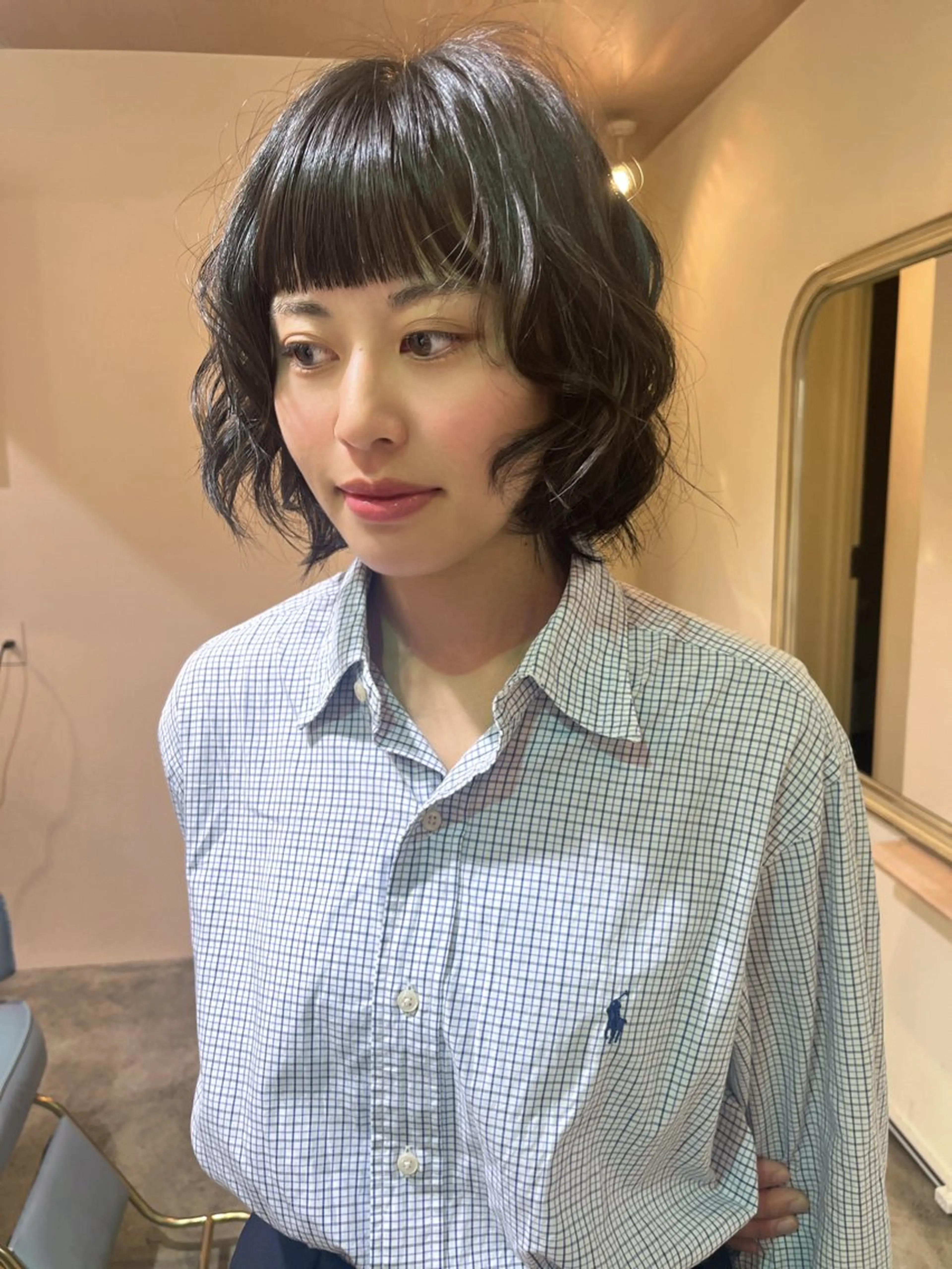 ミディアム 顔まわりレイヤー レイヤーカット オン眉 カットモデル募集🤍 🐇anzuのヘアスタイル