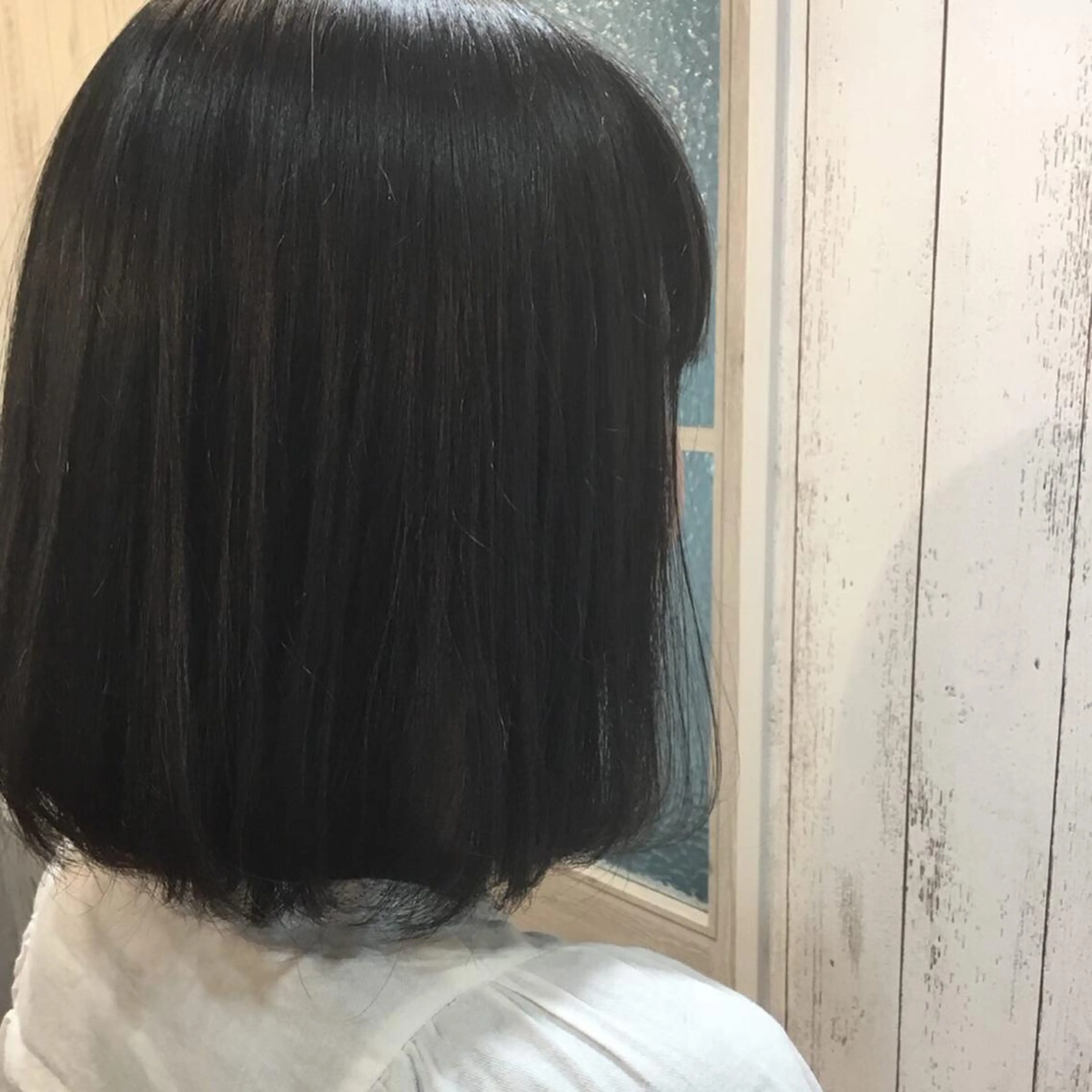 ミディアム カラー パーマ embrace エンブレイスのヘアスタイル