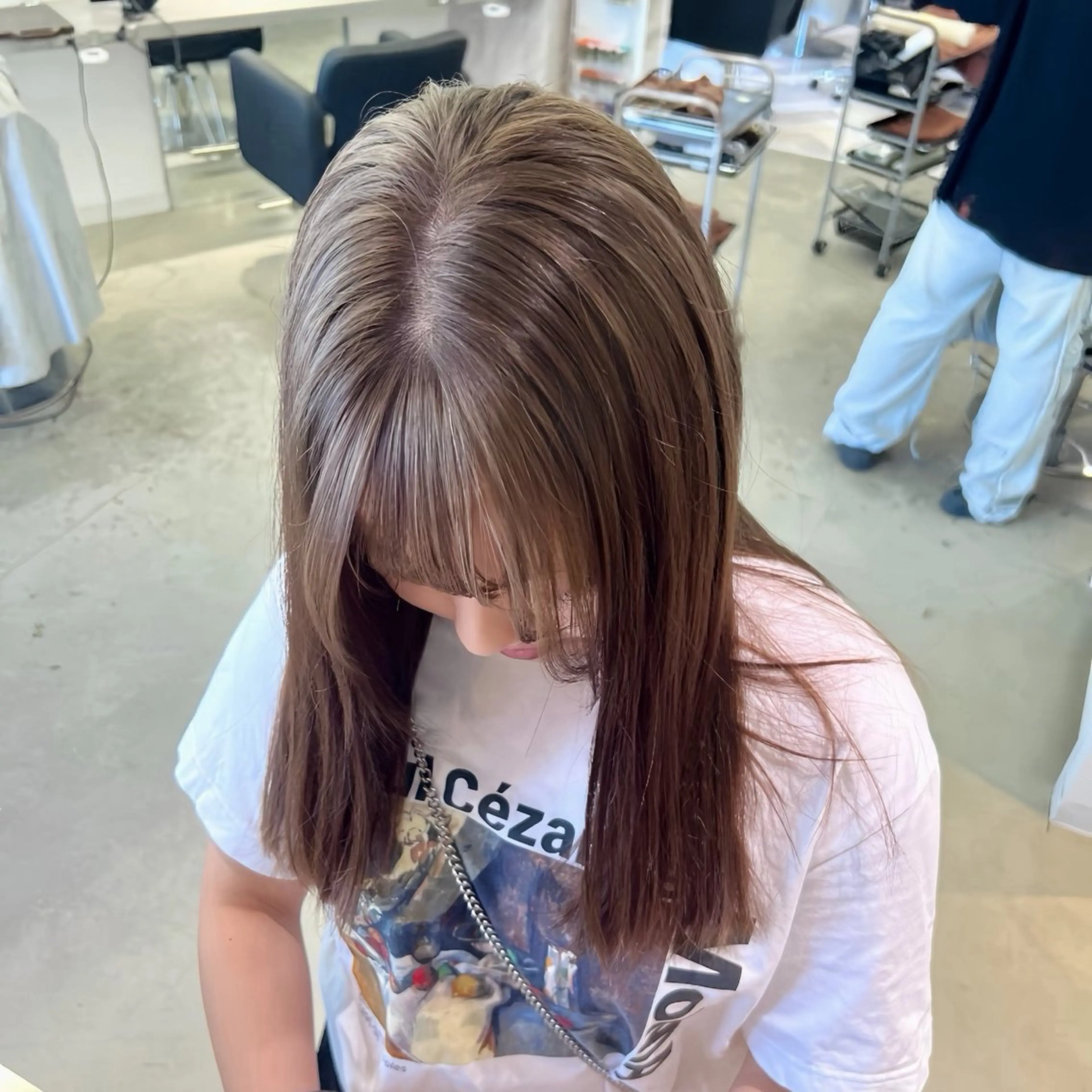 【🌸4月限定クーポン🌸】ブリーチありWカラー＋うる艶トリートメント🫧（カット無料）の写真