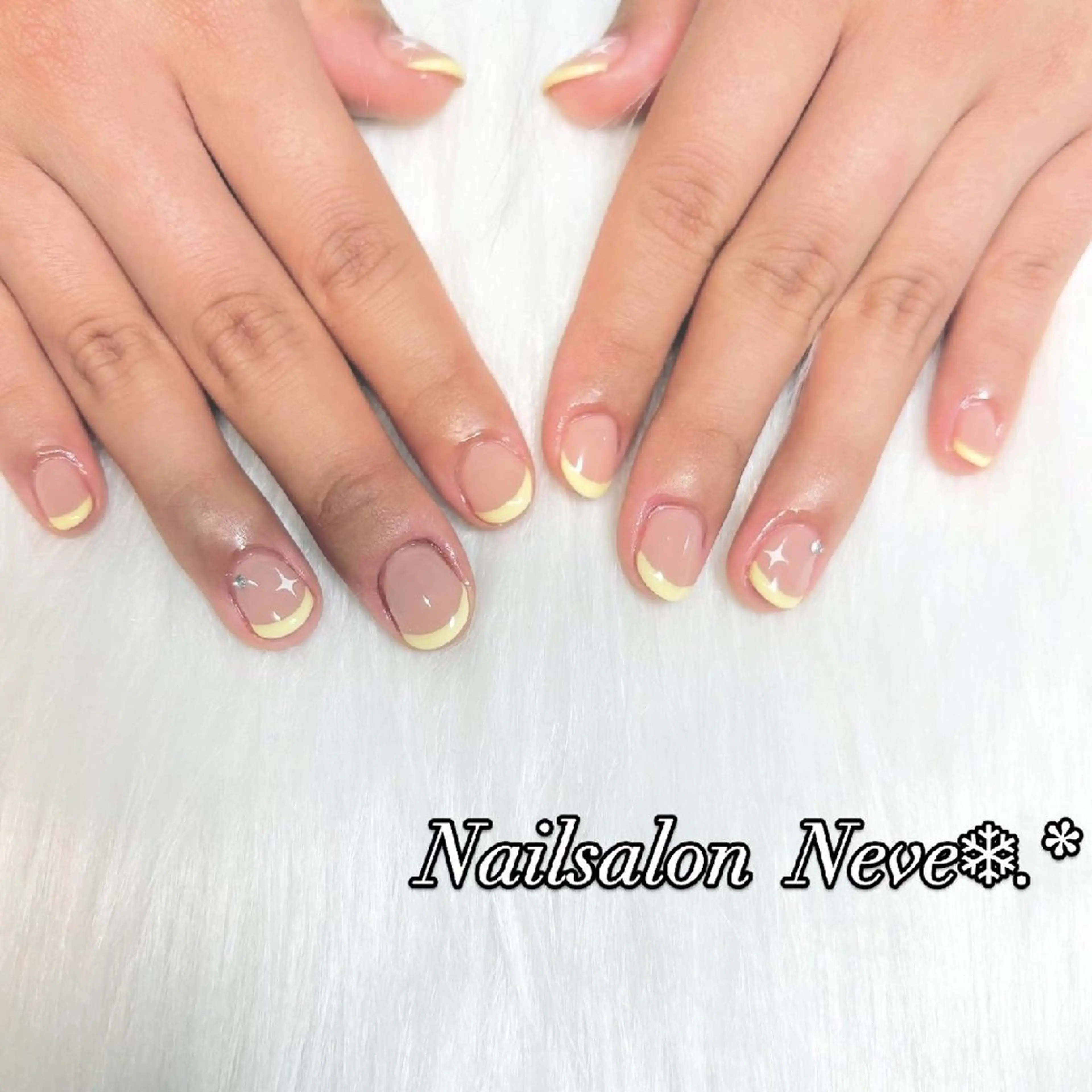 ネイル Nailsalon Neve❄︎.*のネイルデザイン