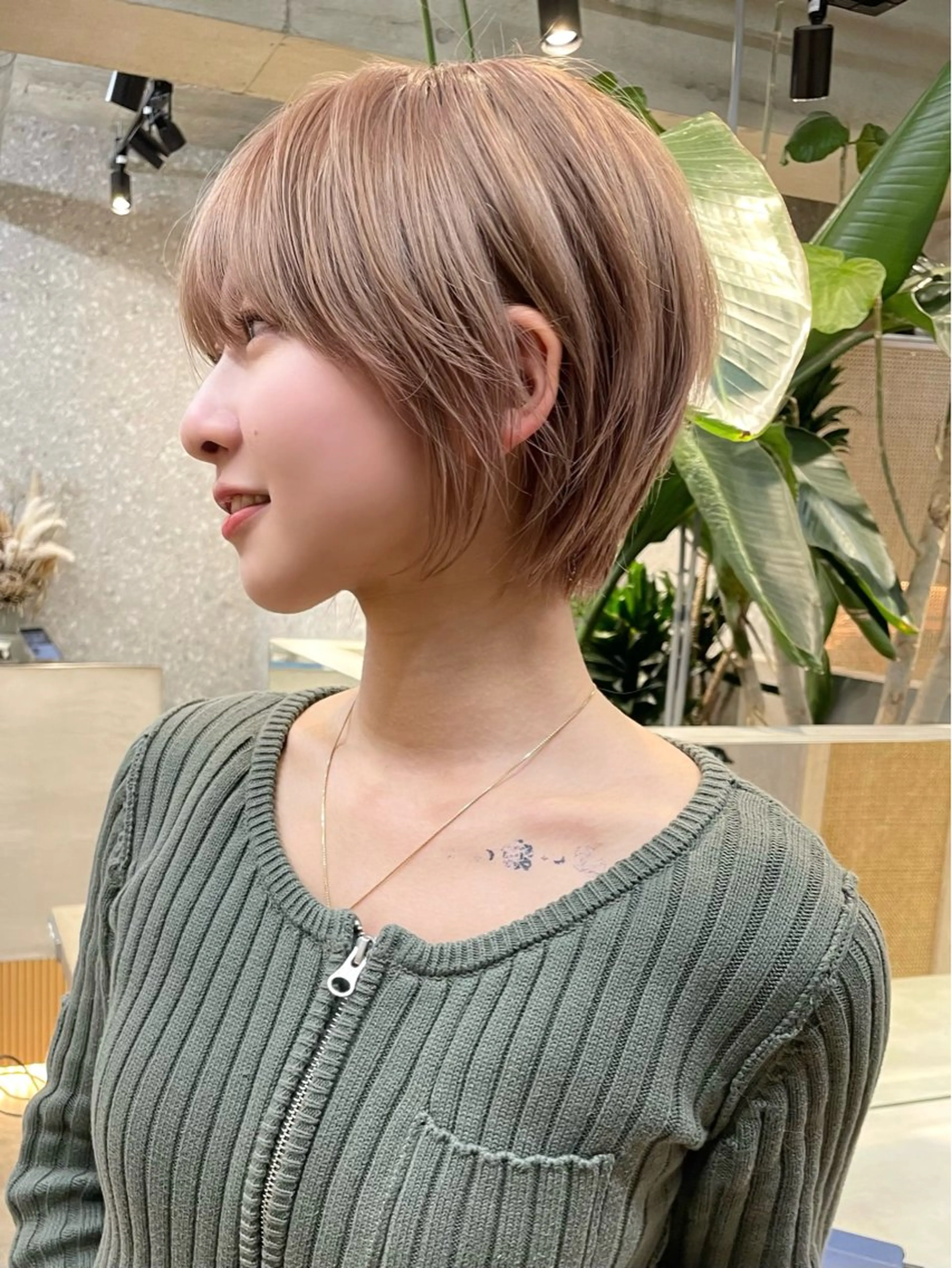 ショート ボブカット 💎坪谷のヘアスタイル