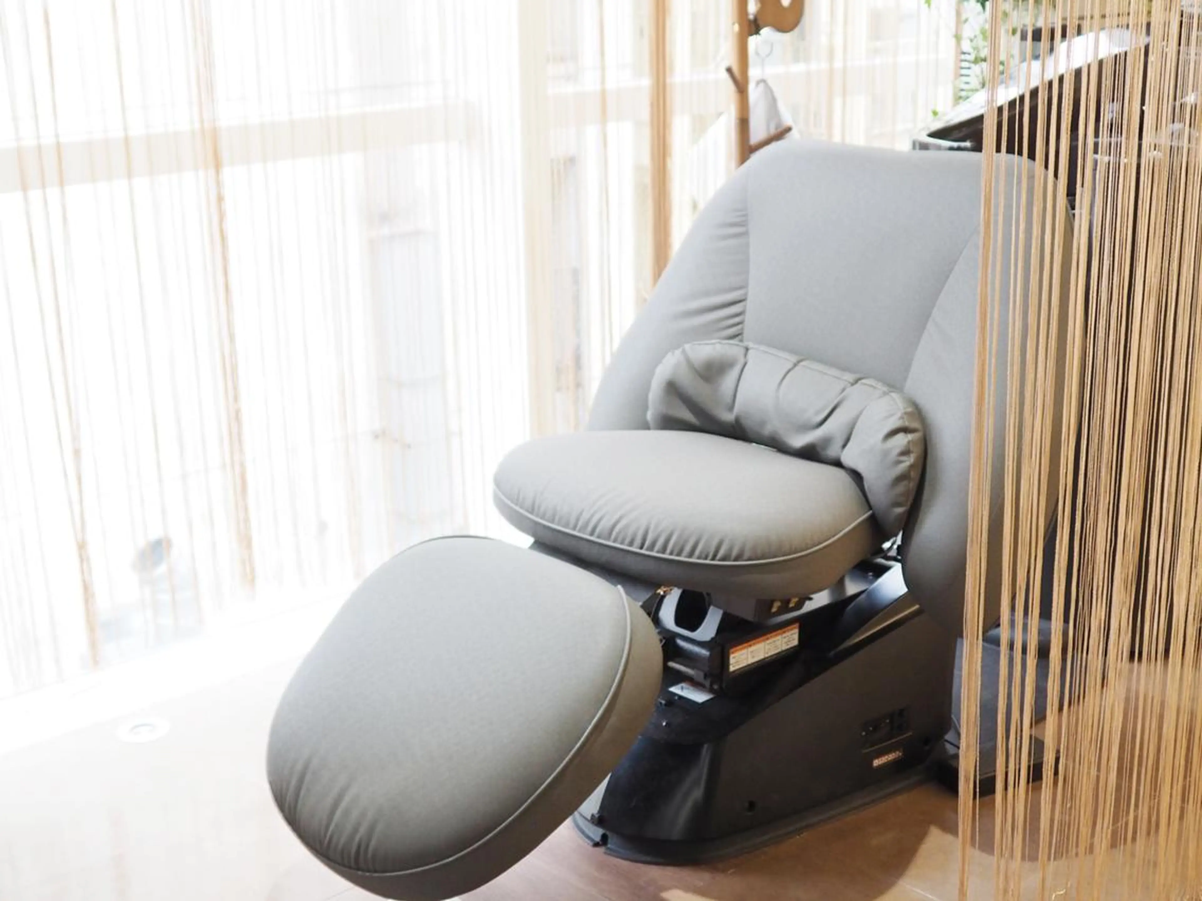 艶カラー/縮毛矯正/ レイヤー/栄/あやかのヘアスタイル