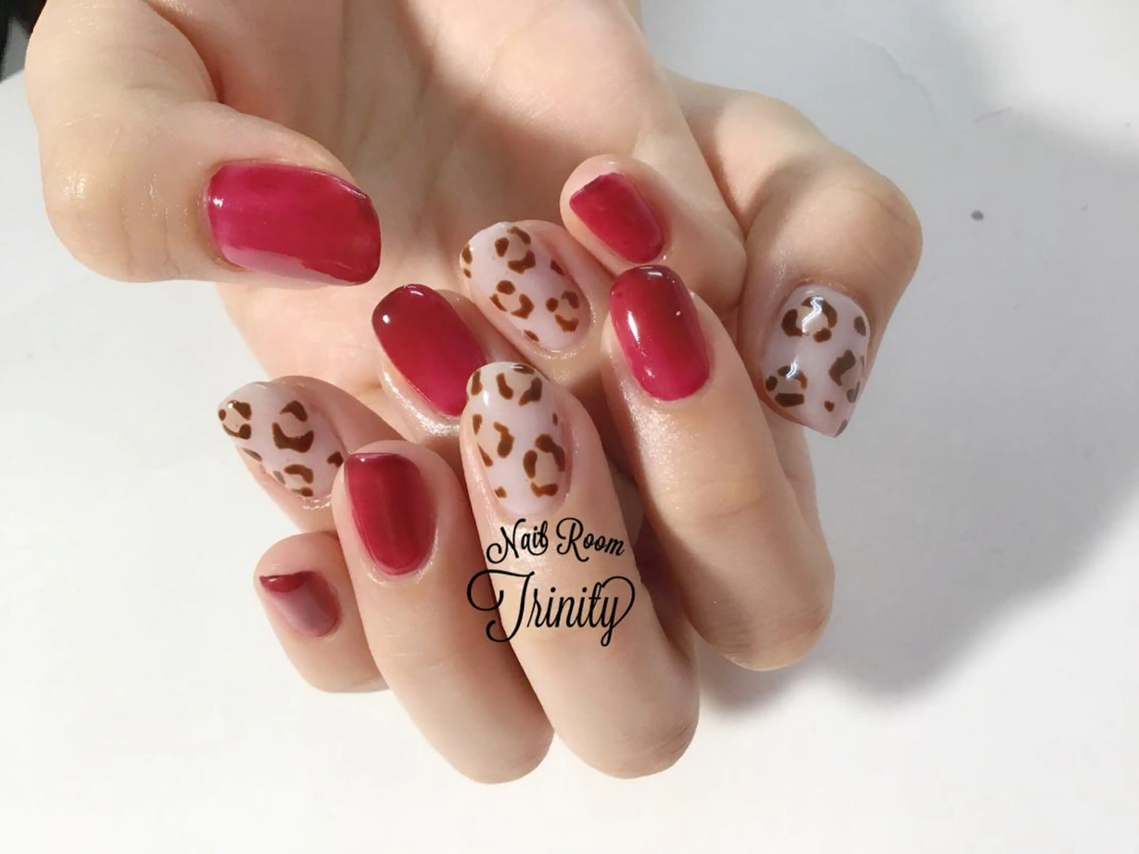 ネイル ハンドネイル Trinity staffのネイルデザイン