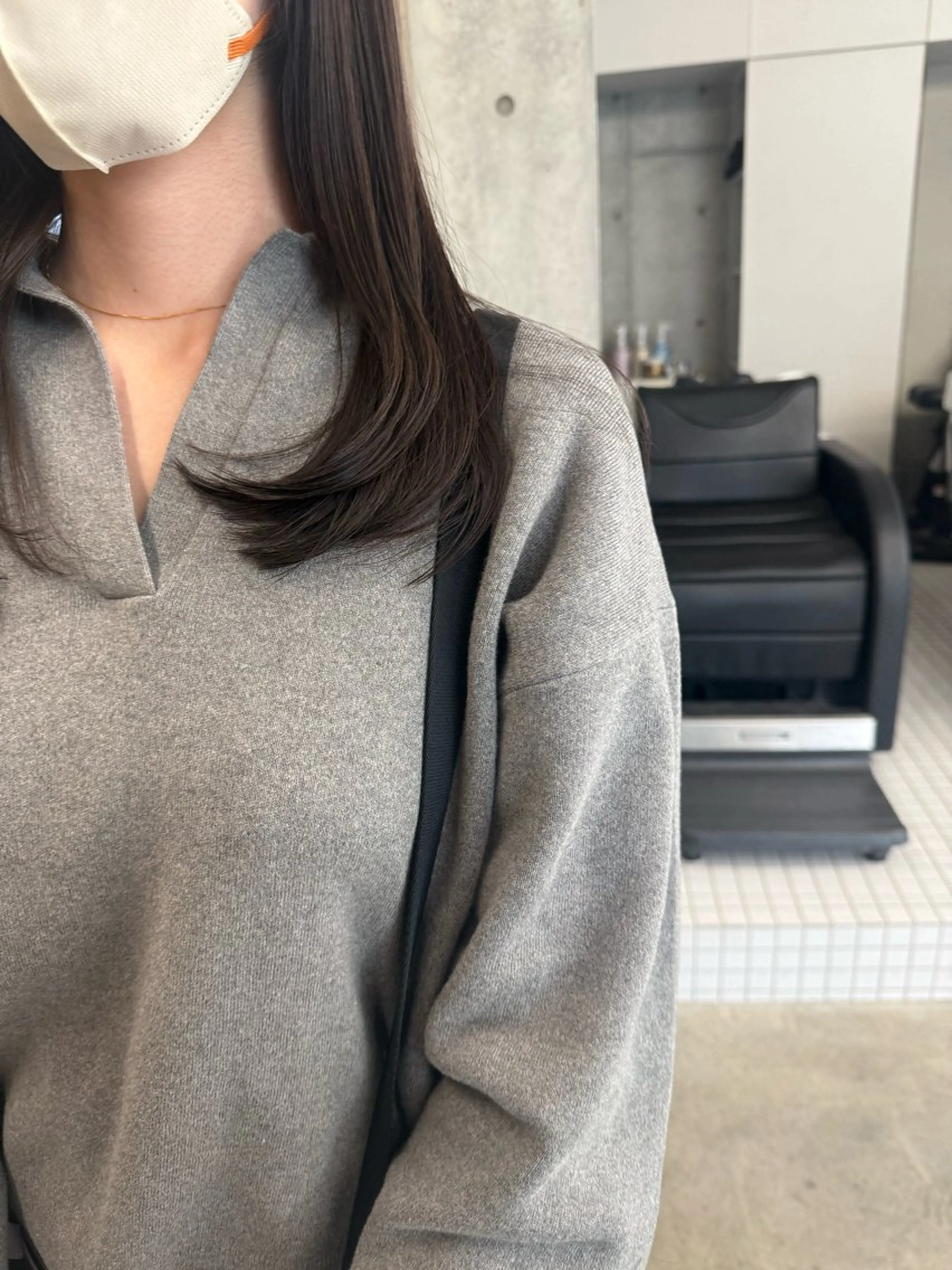 ロング カラー ロングレイヤー アッシュ ベージュカラー ブリーチ 透明感カラー カット ヘアカラー トリートメント 誰より丁寧なカット/ 小林輝/レイヤーのヘアスタイル