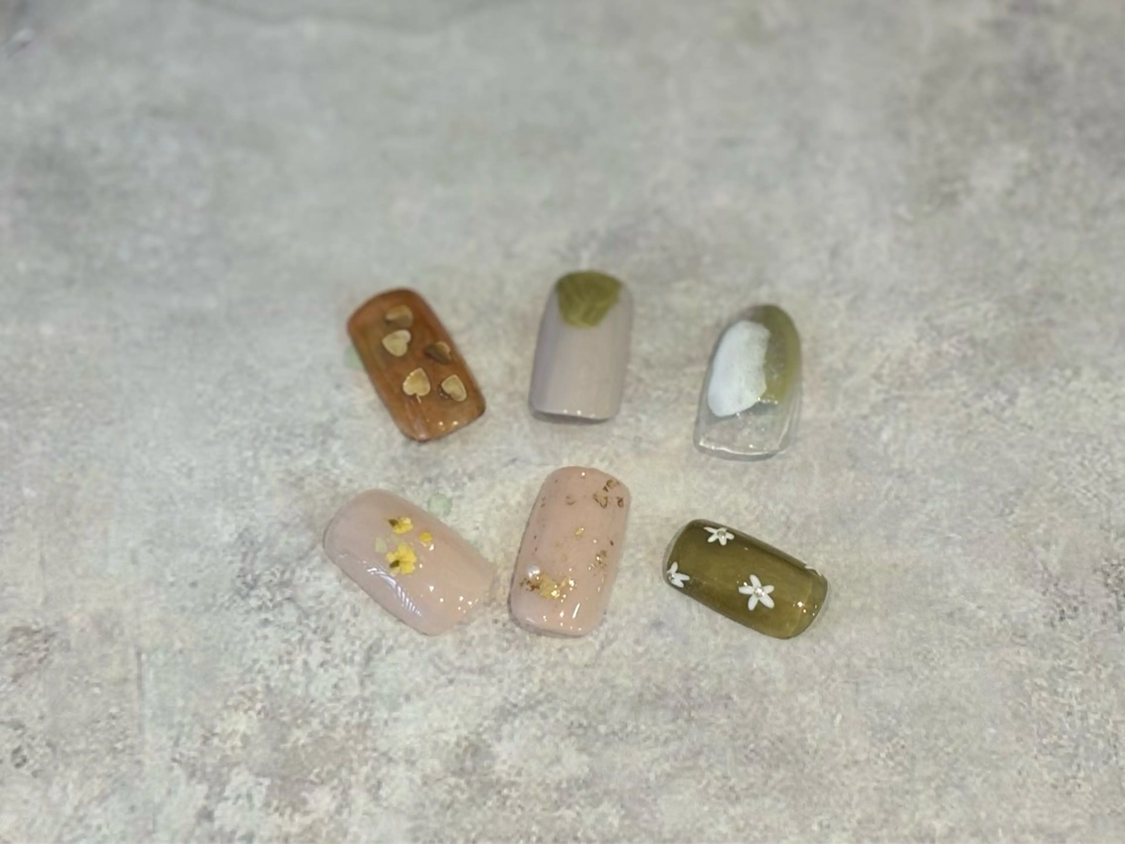 ネイル 秋山 香穂のネイルデザイン