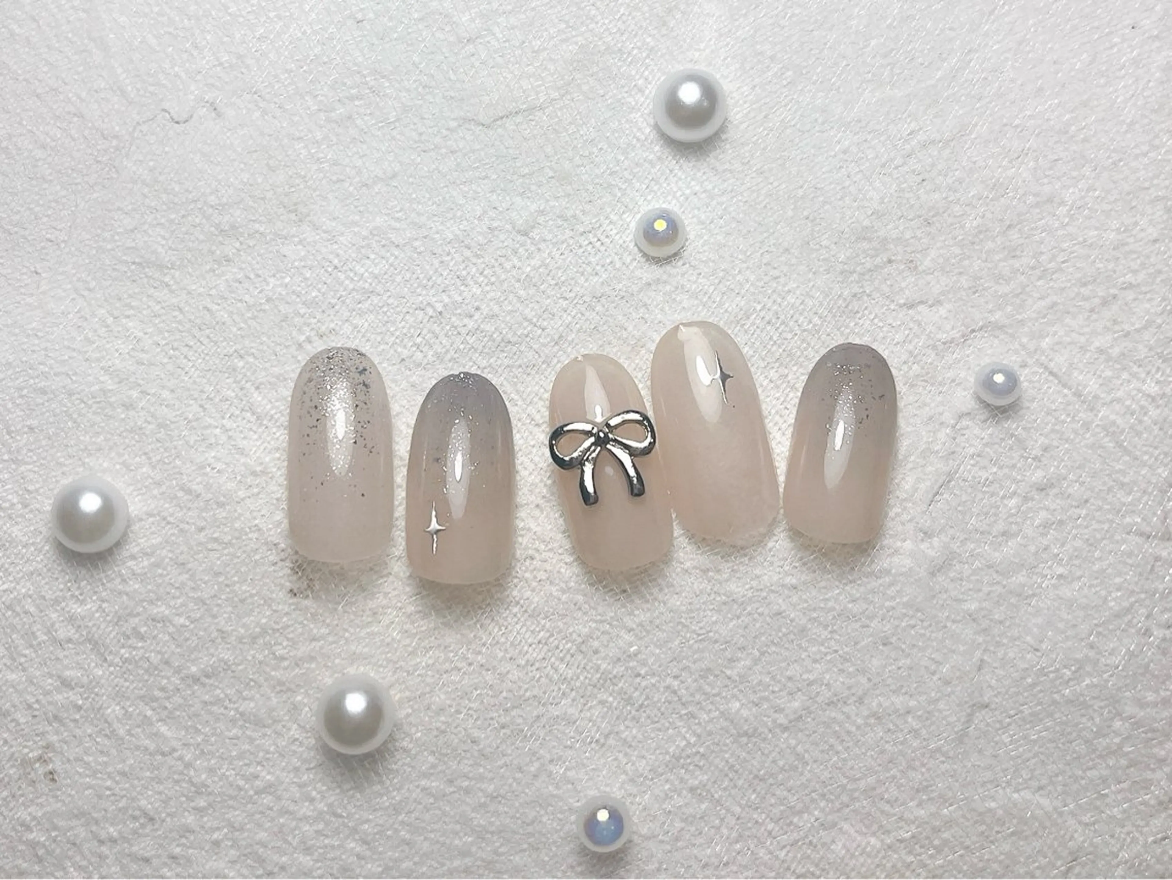 ネイル オーロラネイル フットネイル フレンチネイル ジェルネイル マグネットネイル kiki nail たまプラーザのネイルデザイン