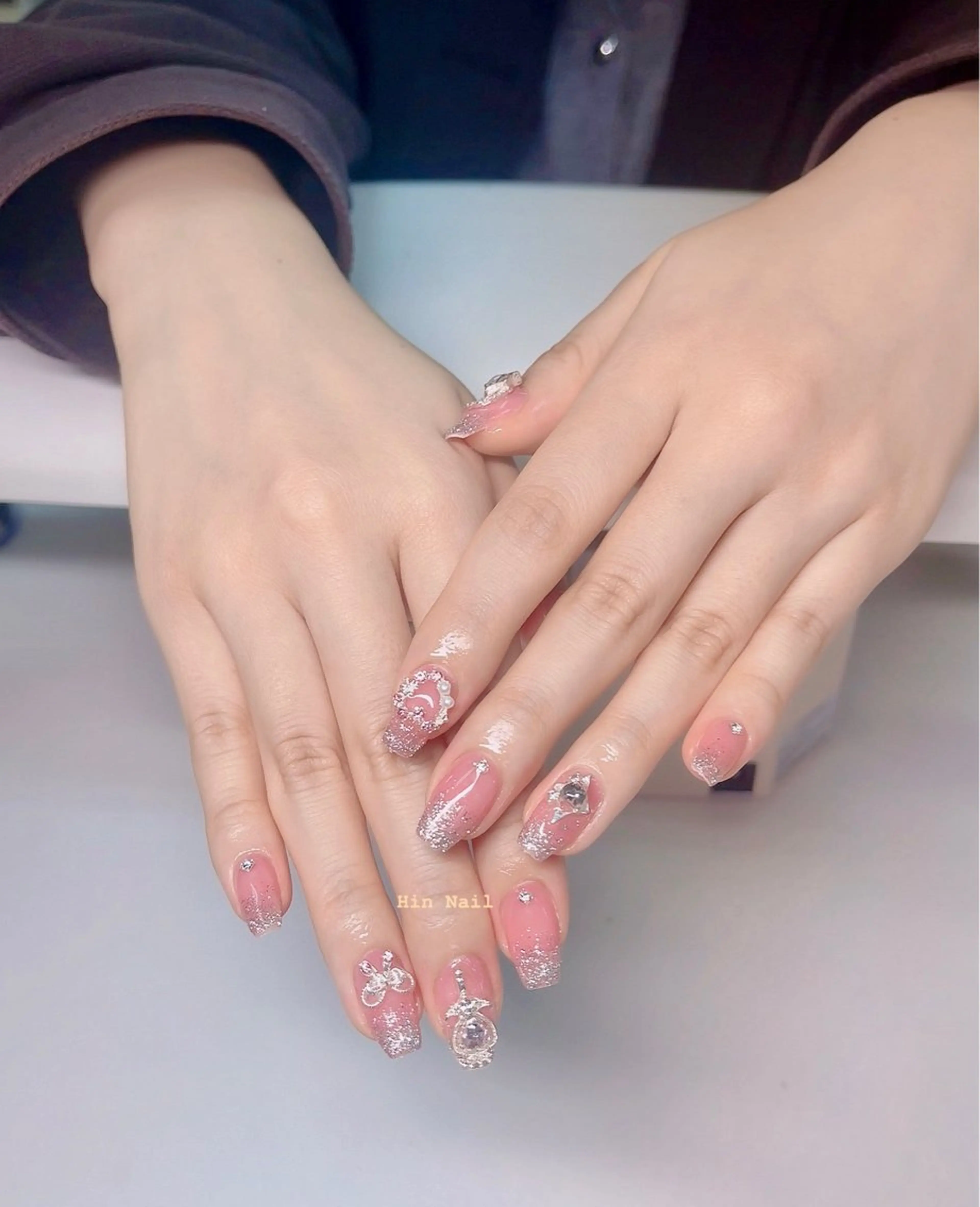 ネイル ハンドネイル HIN NAILのネイルデザイン