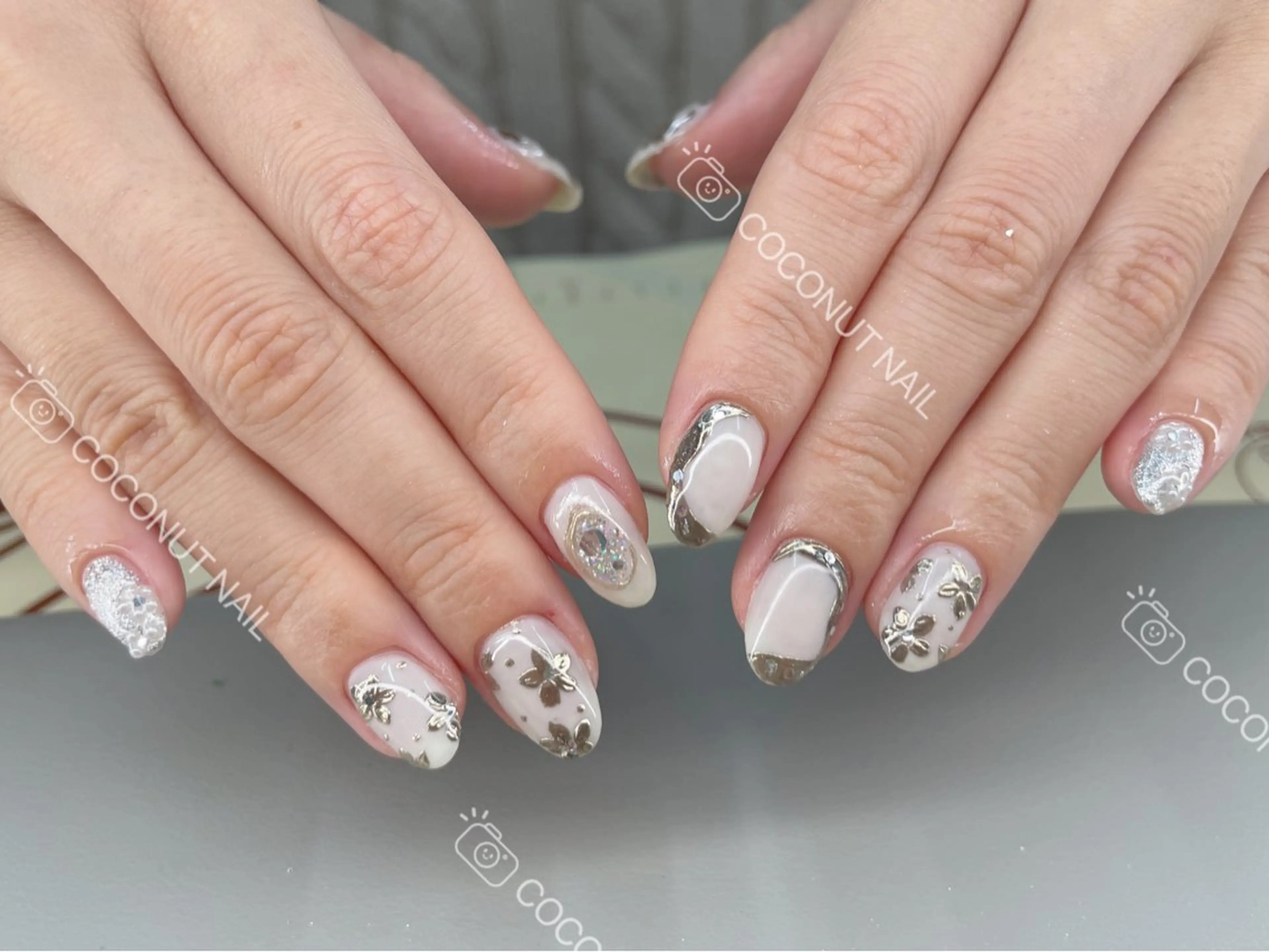ネイル ハンドネイル 神田 ココナッツのネイルデザイン