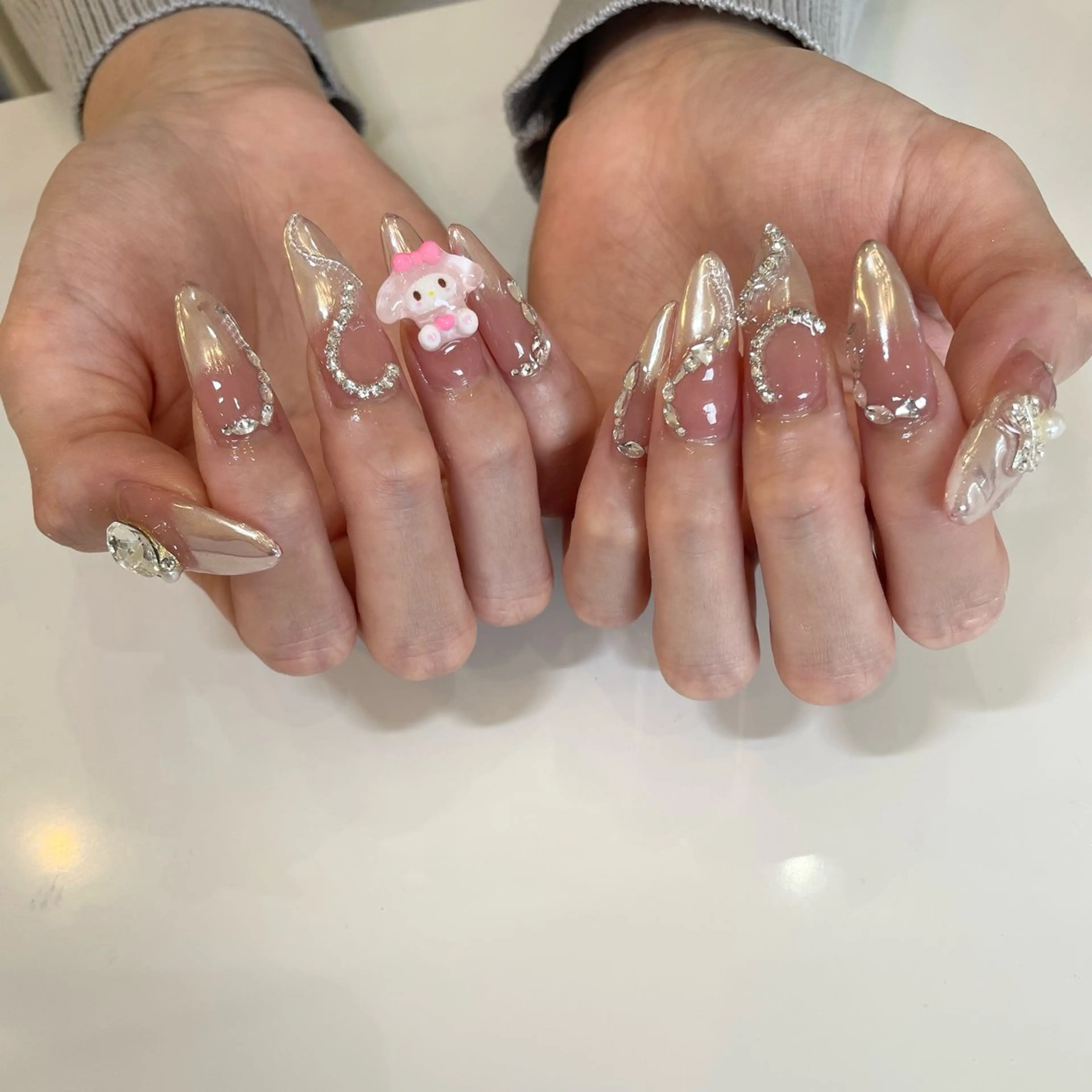 ネイル Nail Salon Gummi.のネイルデザイン