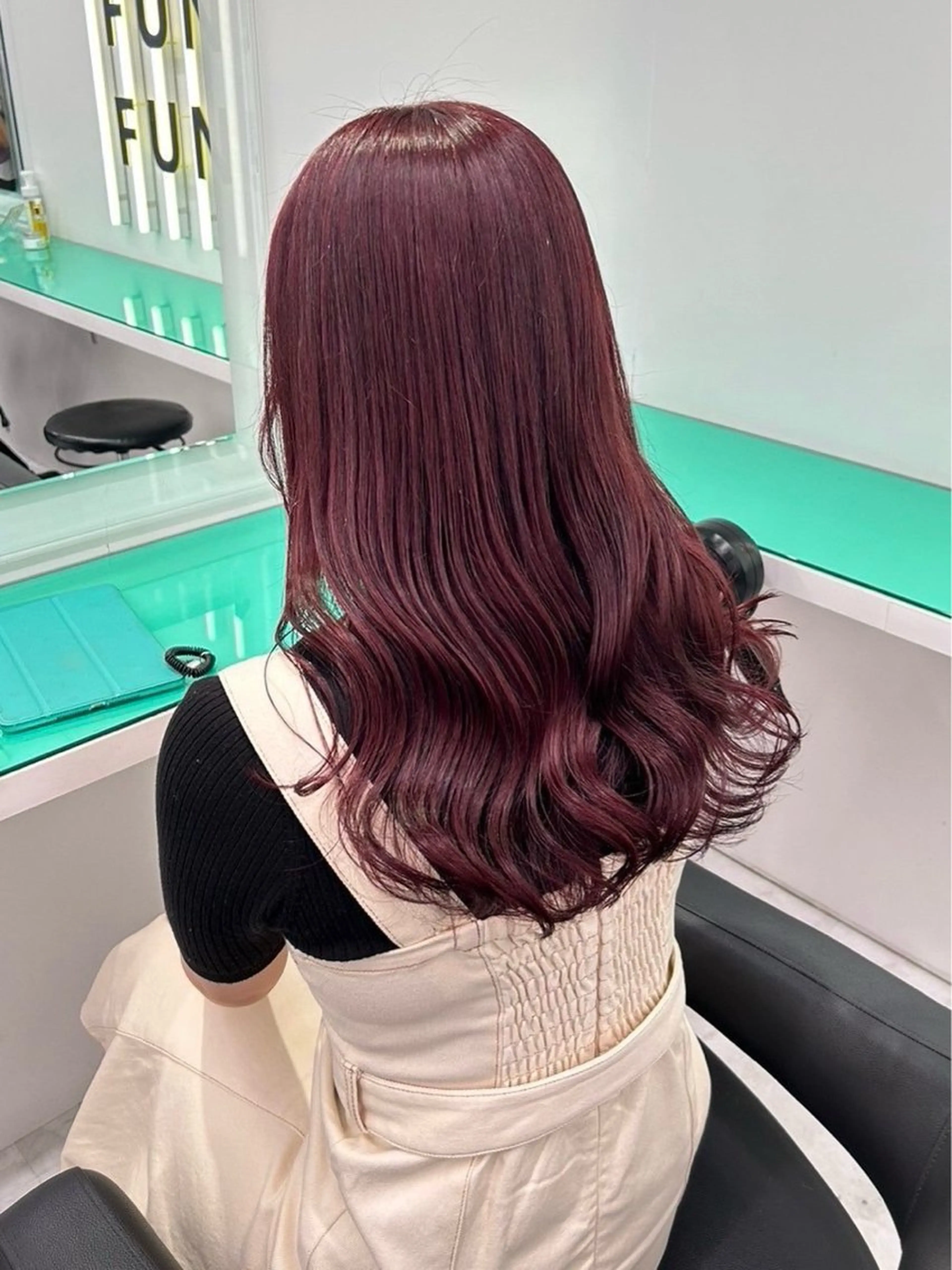 ロング カラー カット ヘアカラー トリートメント トレンド暖色ヘア🍒 miu🍒のヘアスタイル