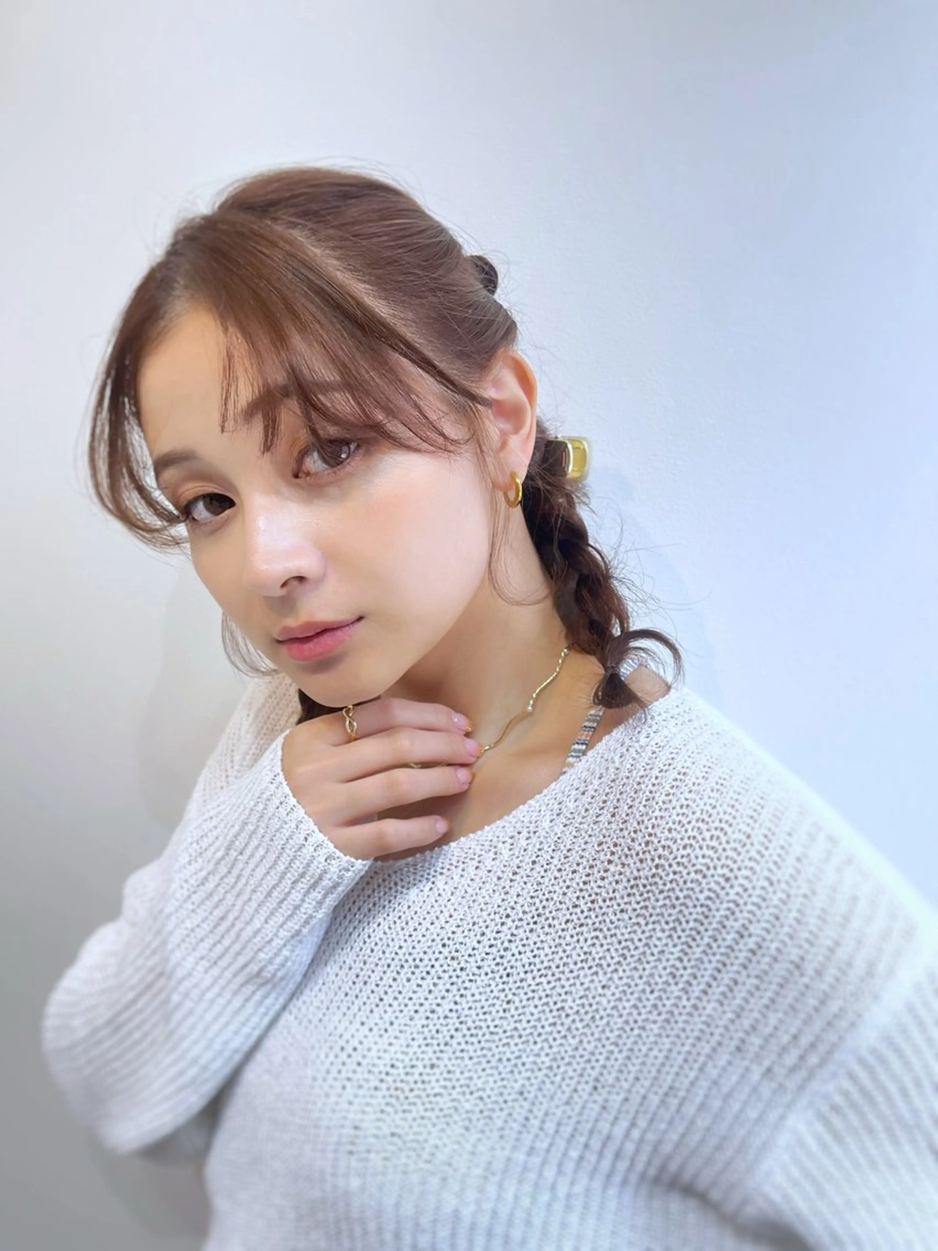 ミディアム ヘアアレンジ 🫧ぷる艶カラー🫧 Yuubi🦩のヘアスタイル