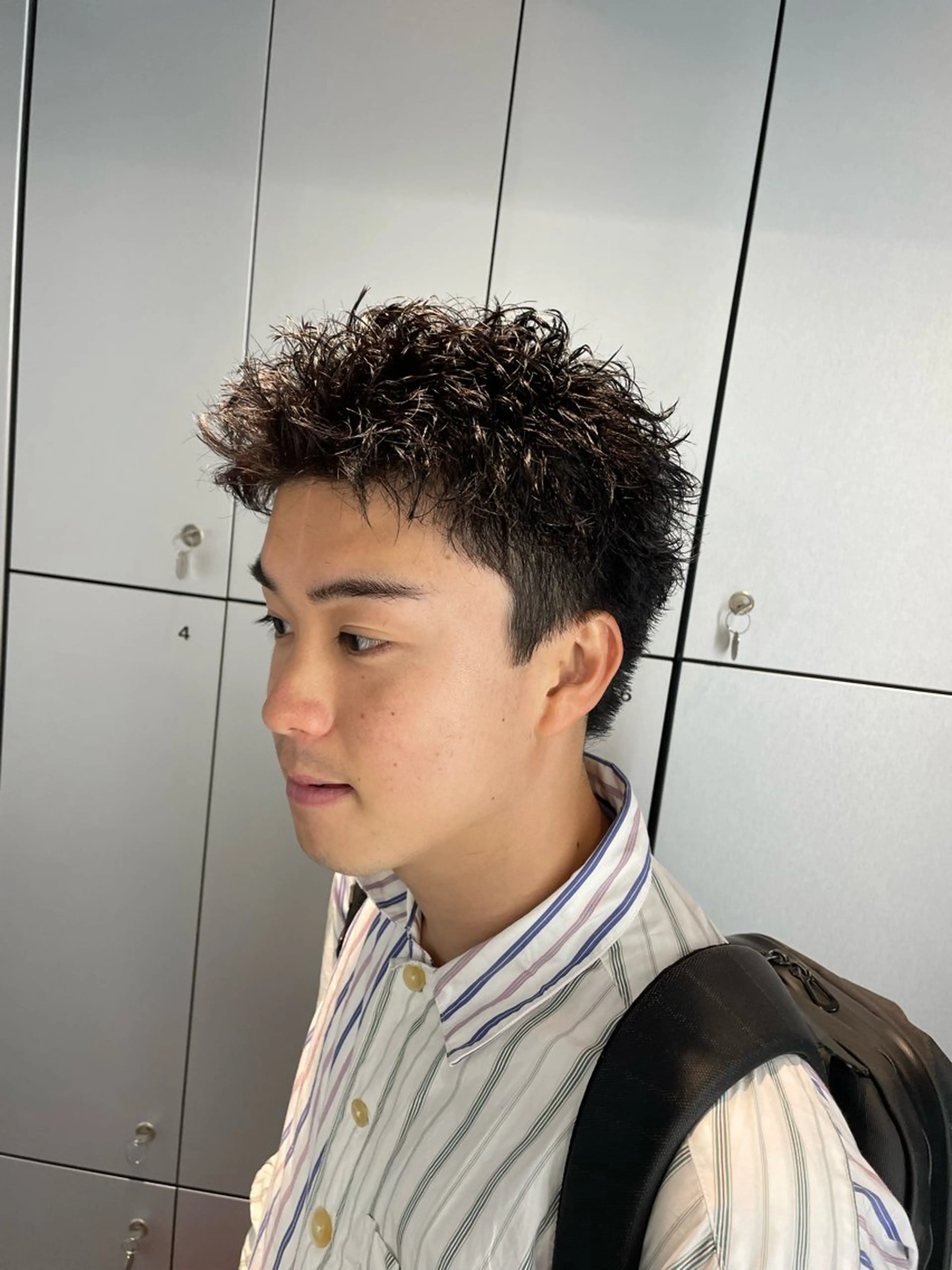 ショート パーマ ツイストスパイラルパーマ ニュアンスパーマ スパイラルパーマ fifth リュウセイのヘアスタイル