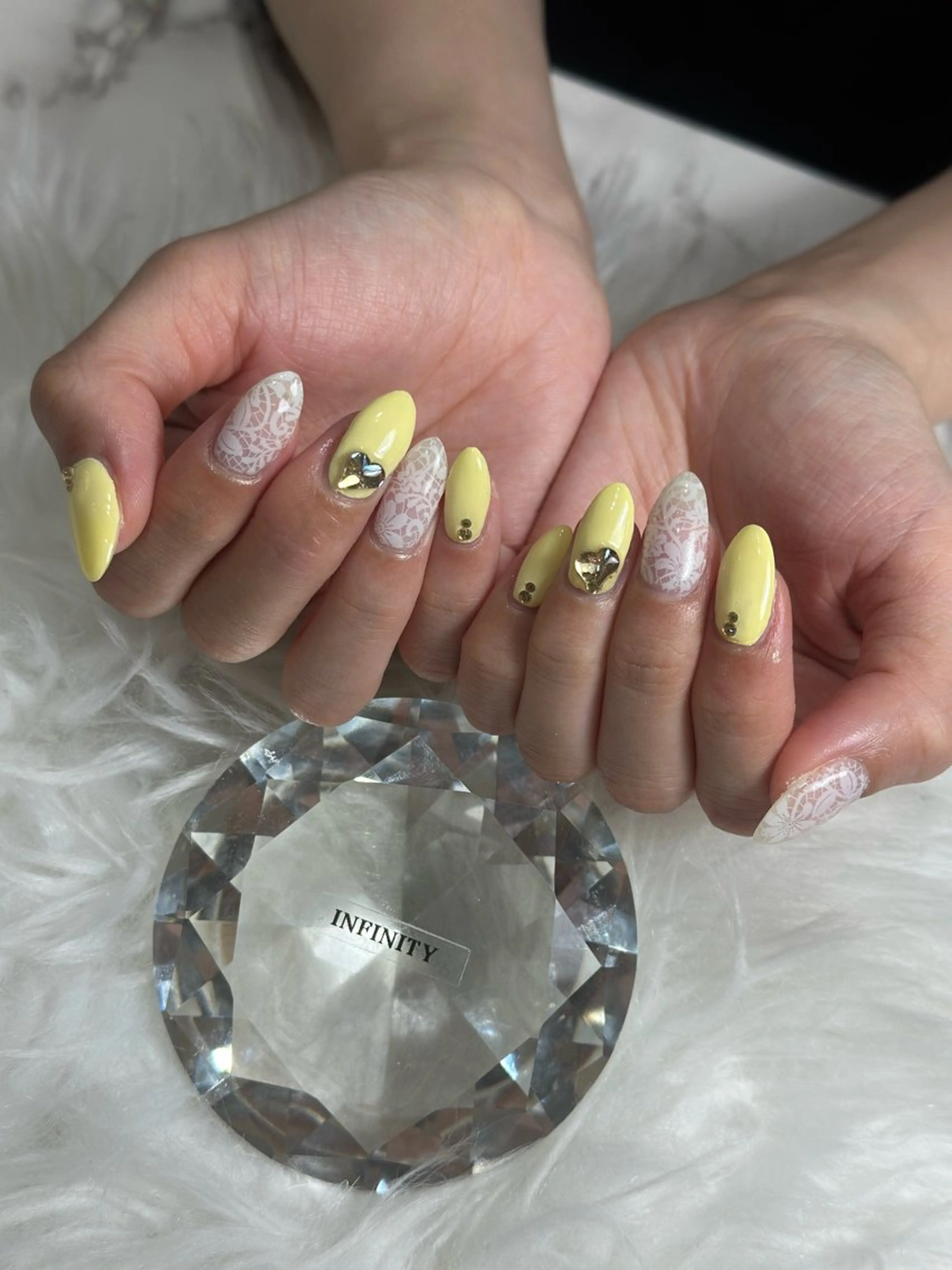 ネイル 韓国ネイル レース パステルネイル シンプルネイル 春ネイル ハンドネイル INFINITY所属・INFINITY Sachiのネイルデザイン
