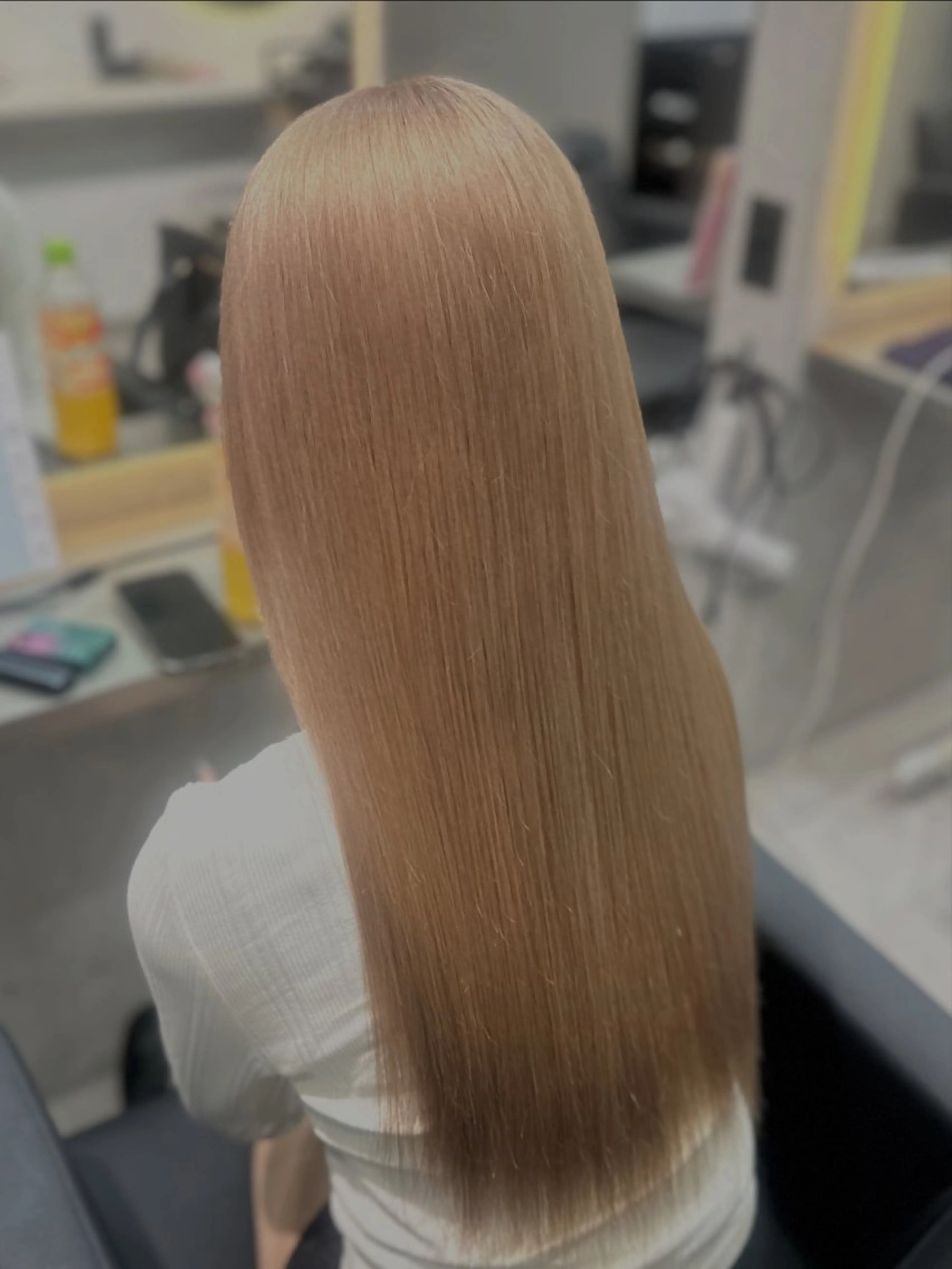 ロング カラー ヘアカラー 濵﨑 颯七のヘアスタイル