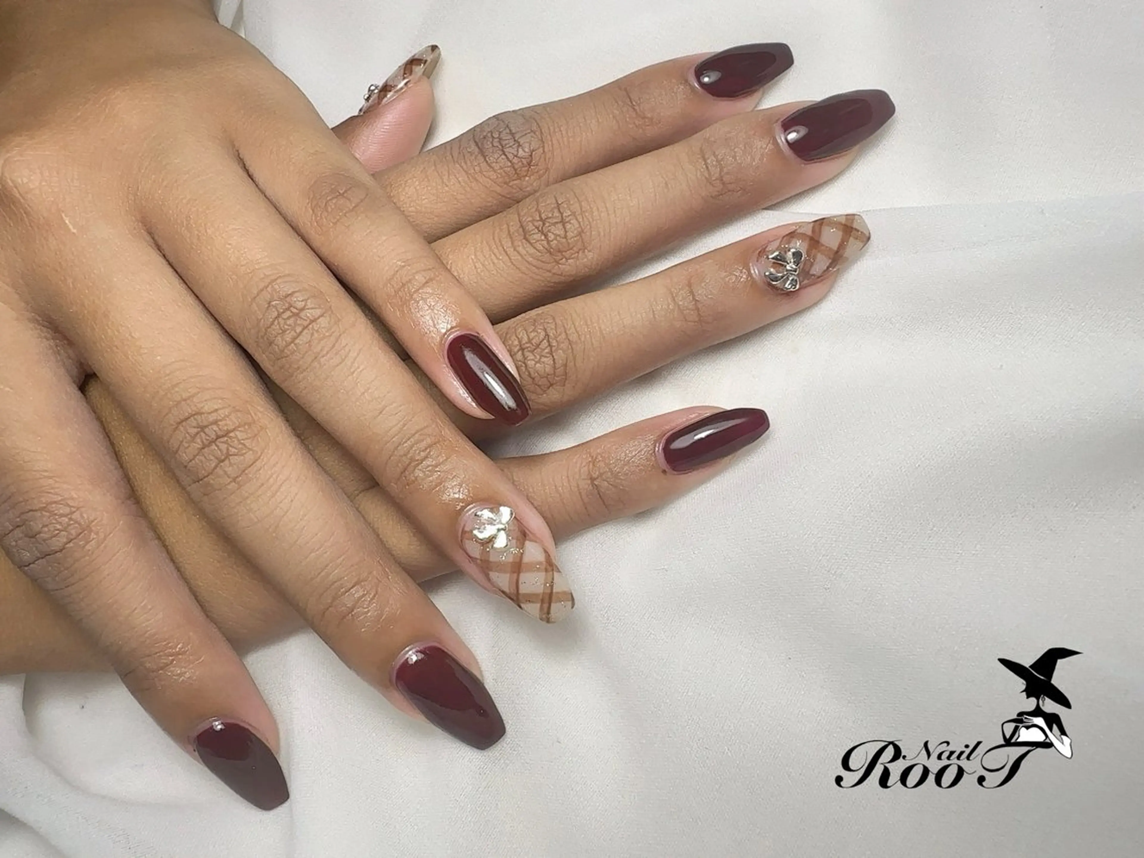 ネイル リボン ハンドネイル RooT Nailのネイルデザイン