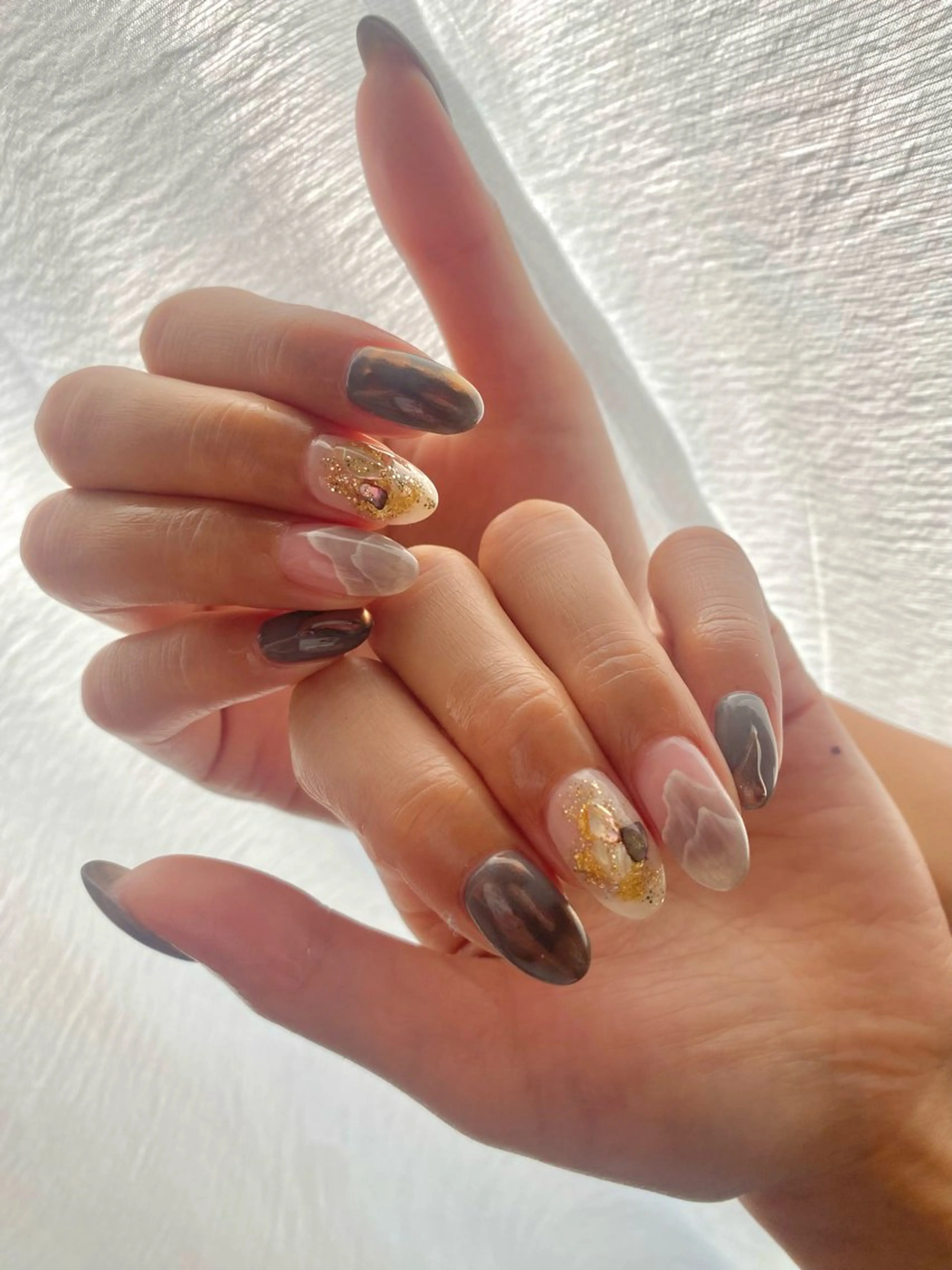 ネイル ハンドネイル ハンドケア ëmma nail_ by chulaのネイルデザイン