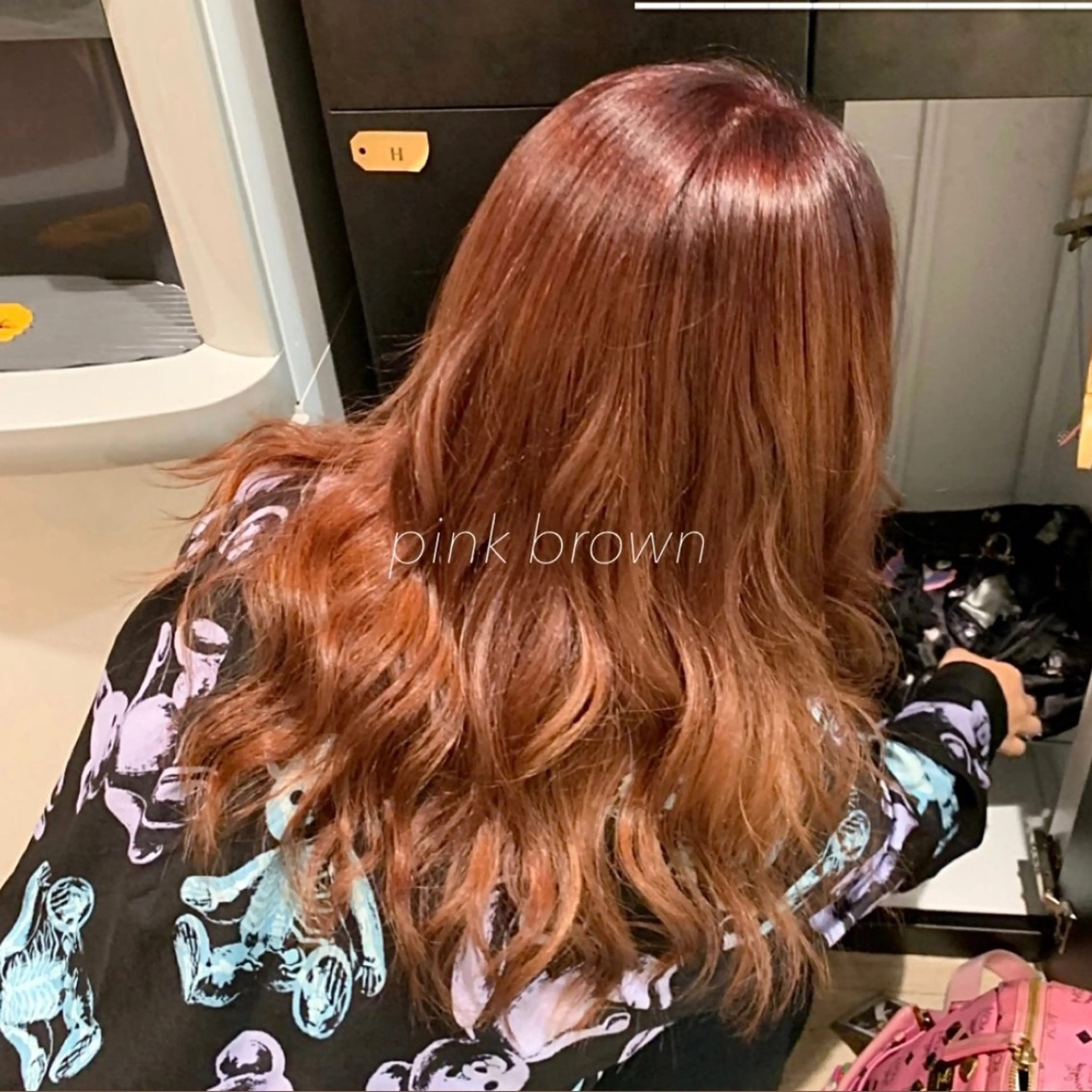 セミロング カラー ヘアアレンジ ブラウンカラー ピンクカラー ピンクブラウン 似合わせカット得意 💛RENA💛のヘアスタイル