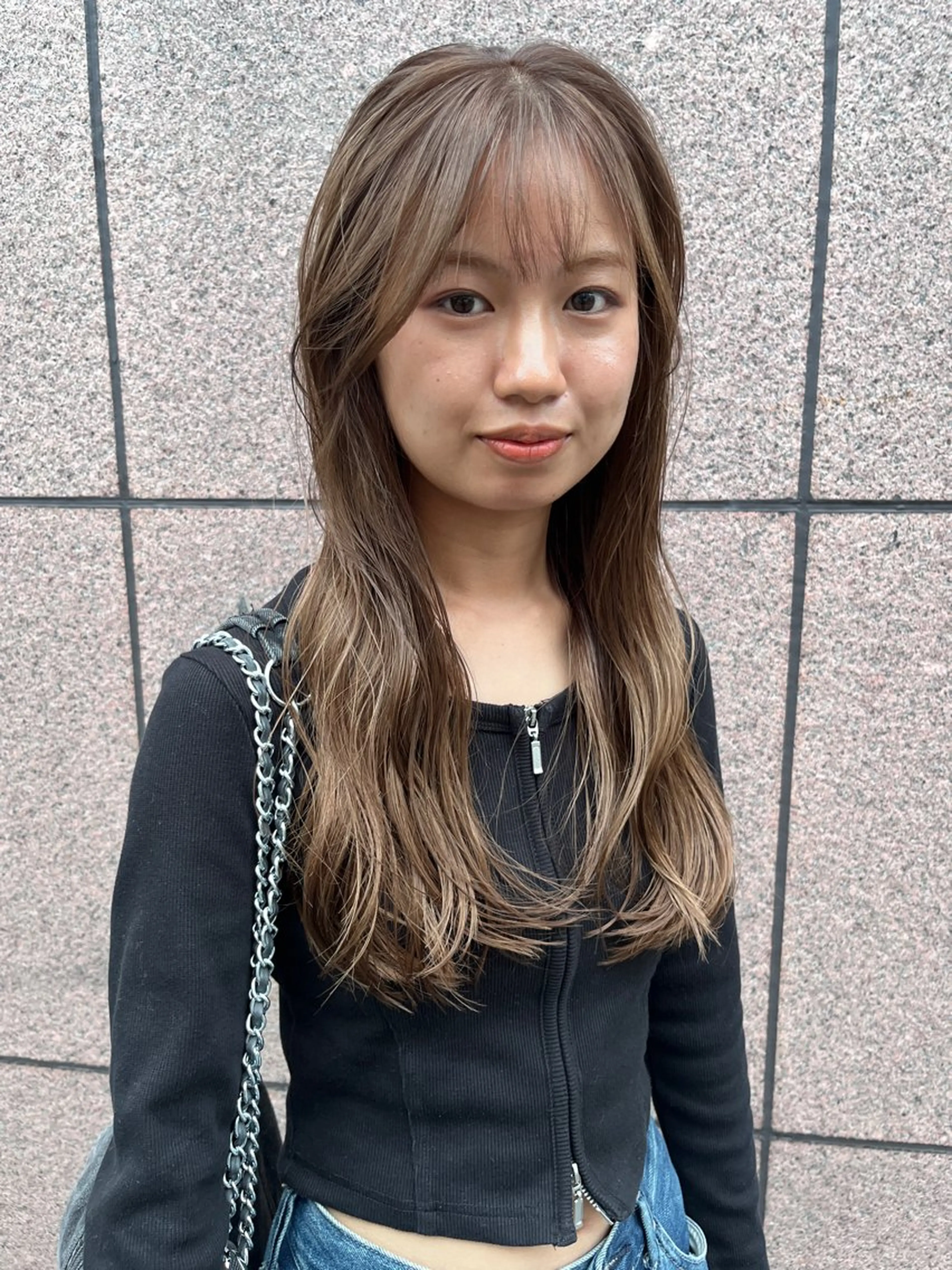 セミロング カラー ベージュカラー ブリーチ 赤み消しカラー/ ナチュラル/トモキのヘアスタイル