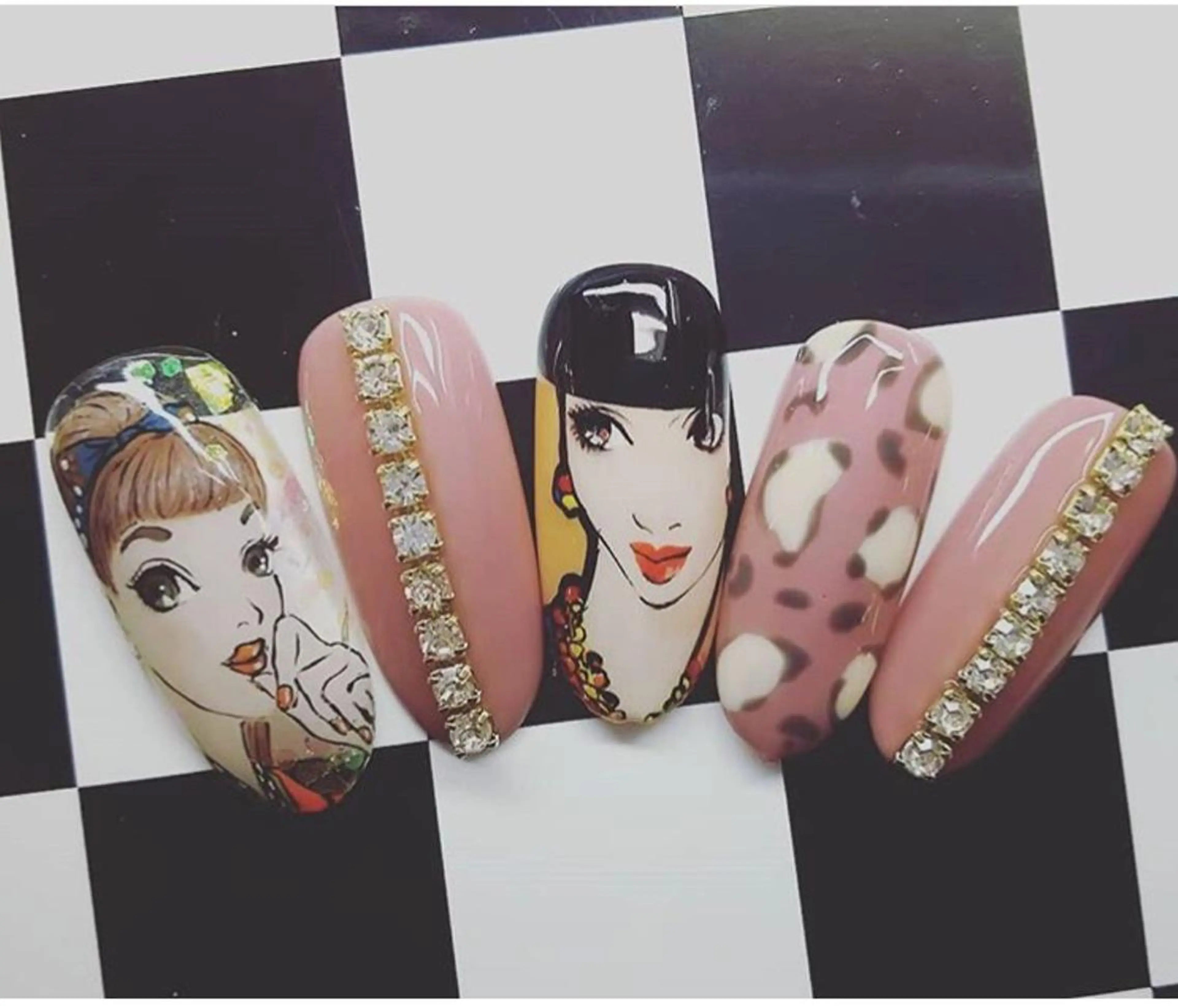 ネイル Nail lieNのネイルデザイン